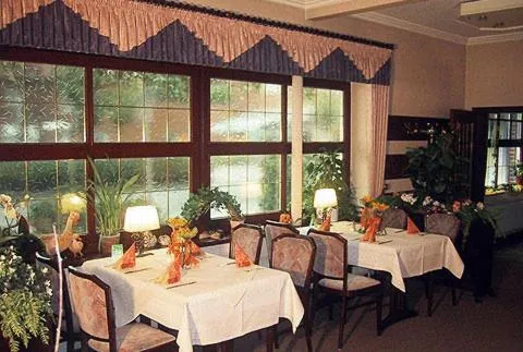 Restaurant/places to eat in Hotel Alex Herbermann