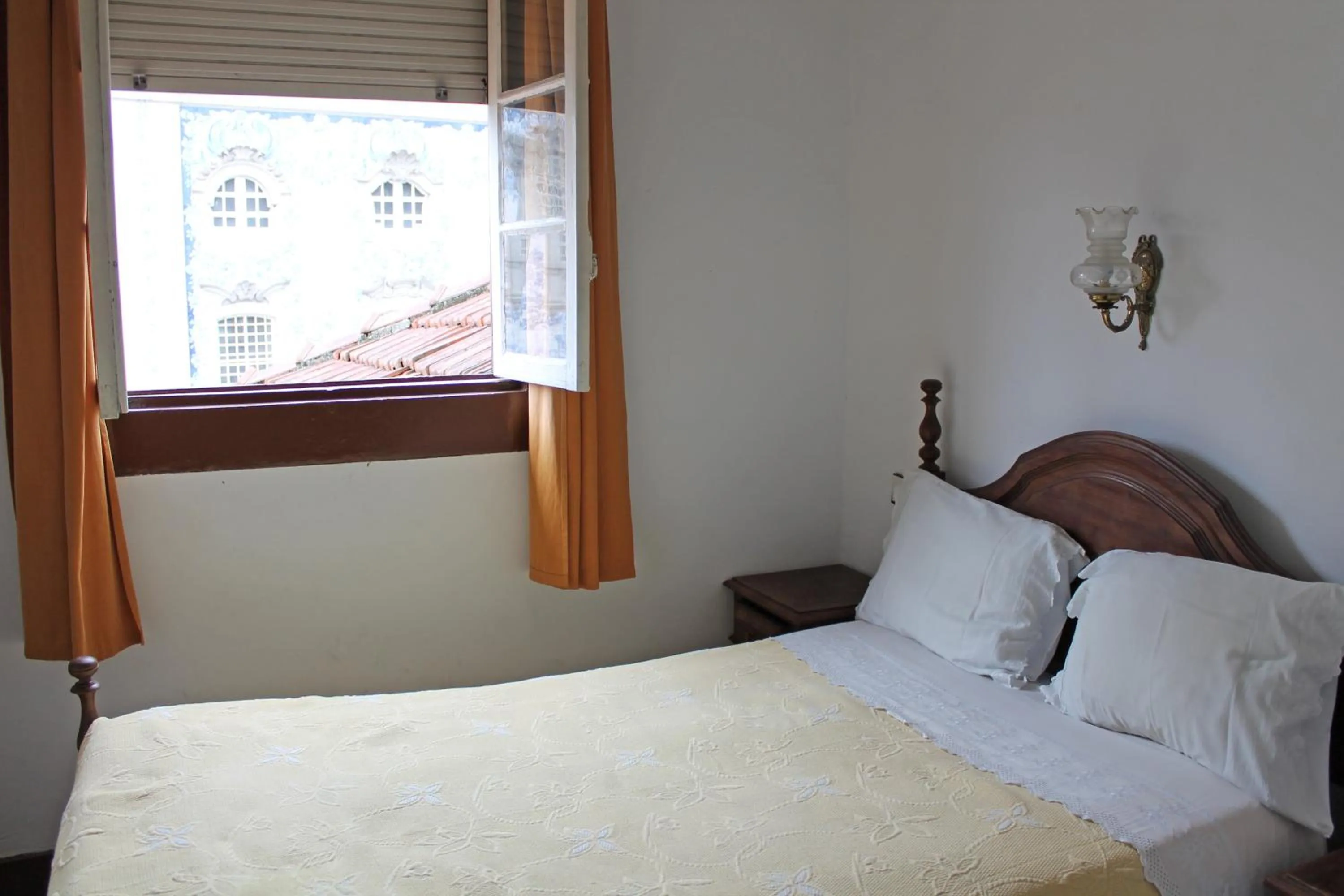 Bedroom, Bed in Pensão França