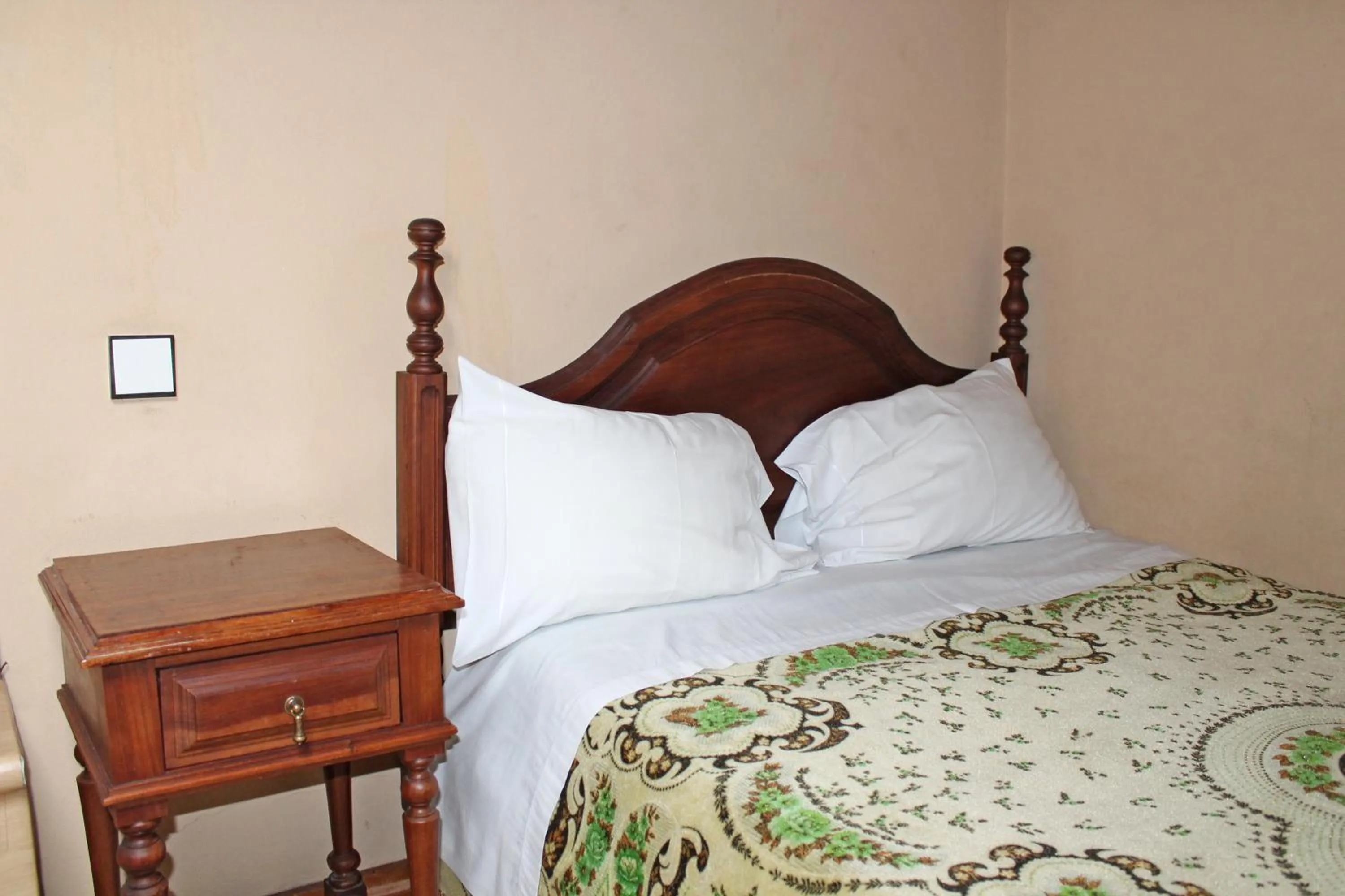 Bedroom, Bed in Pensão França