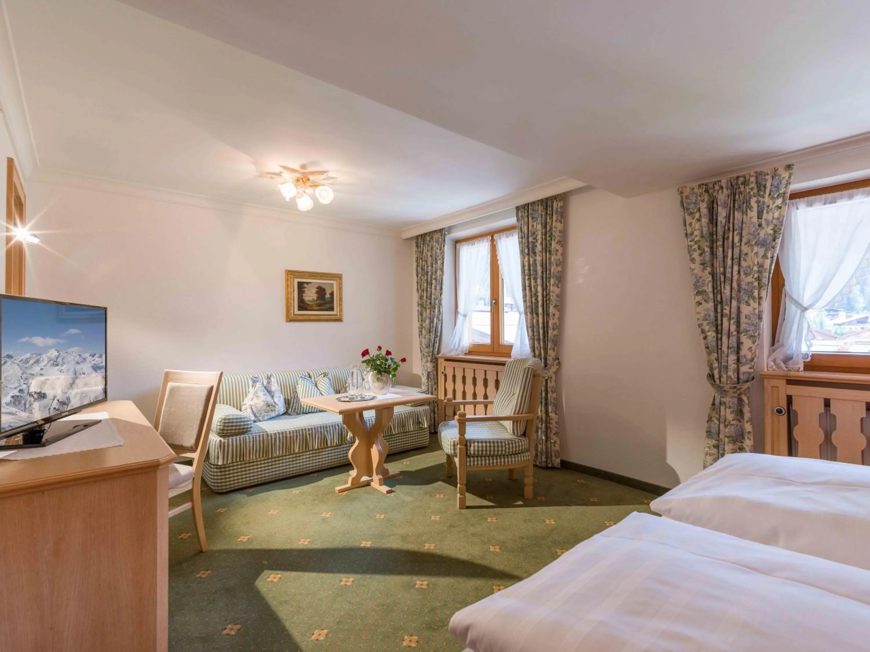 Photo of the whole room, Bed in Hotel Antonius