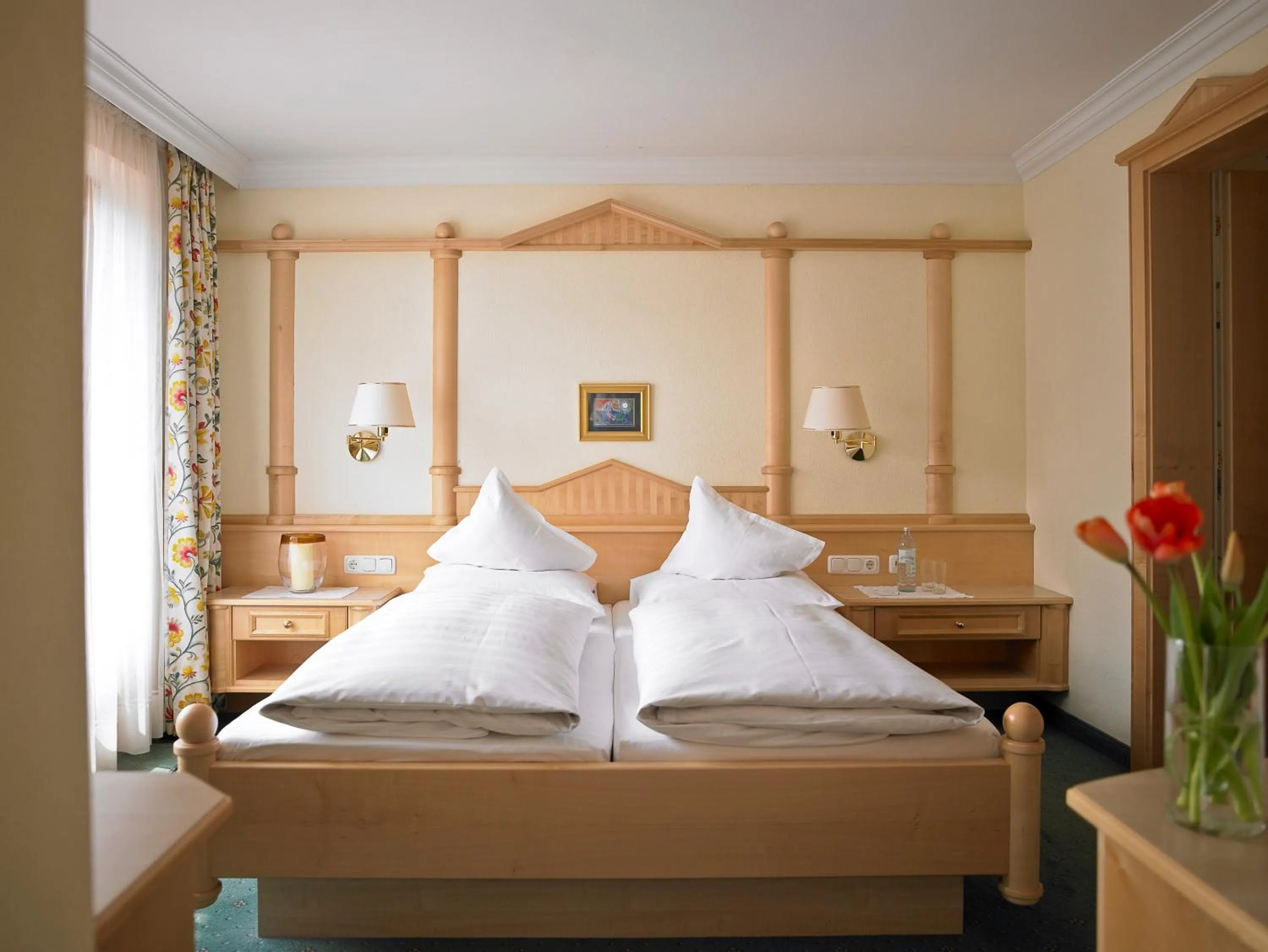 Bed in Hotel Antonius