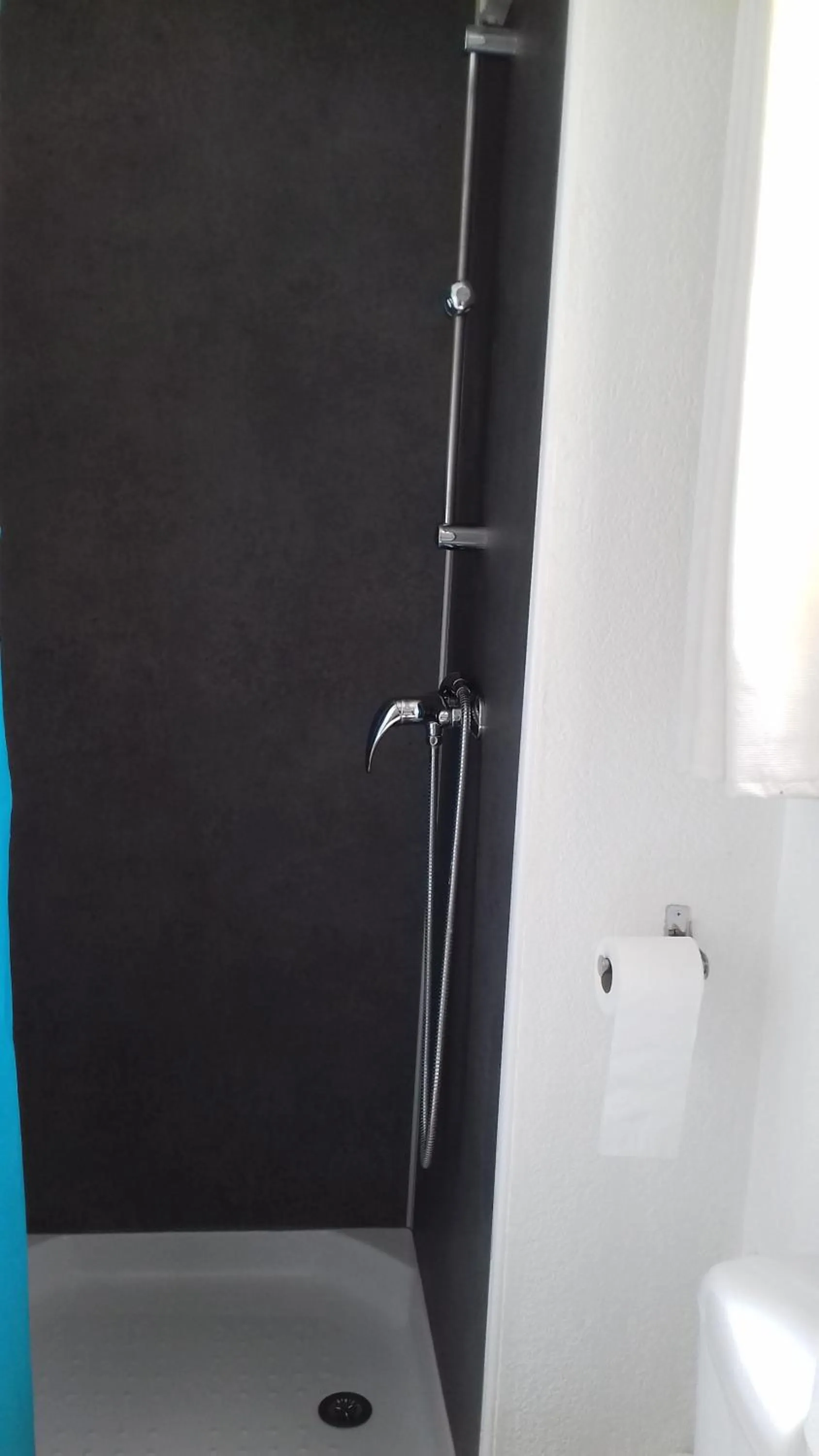 Bathroom in Résid'Artel Cadarache - ITER