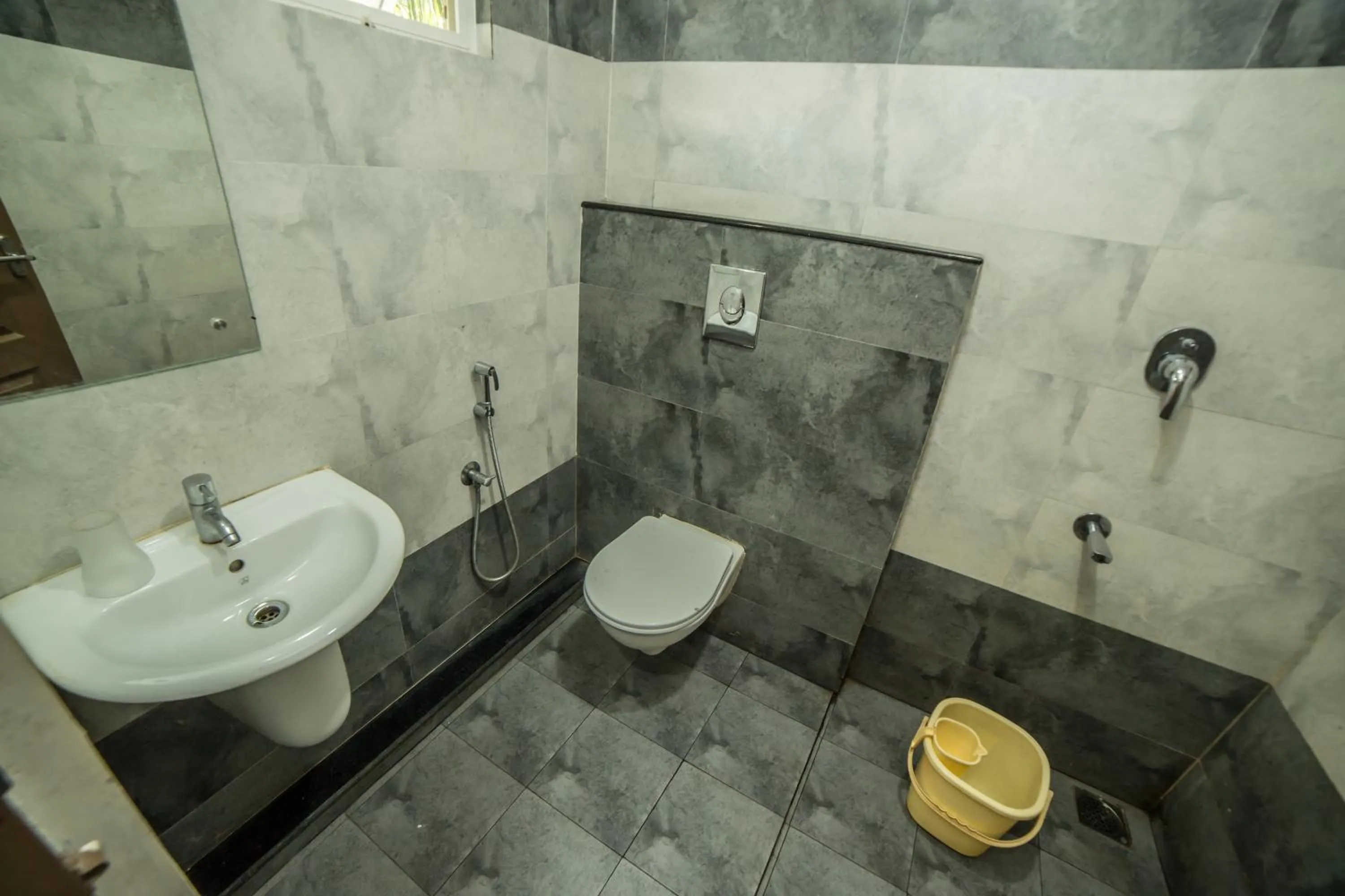 Bathroom in Spring Field Billets