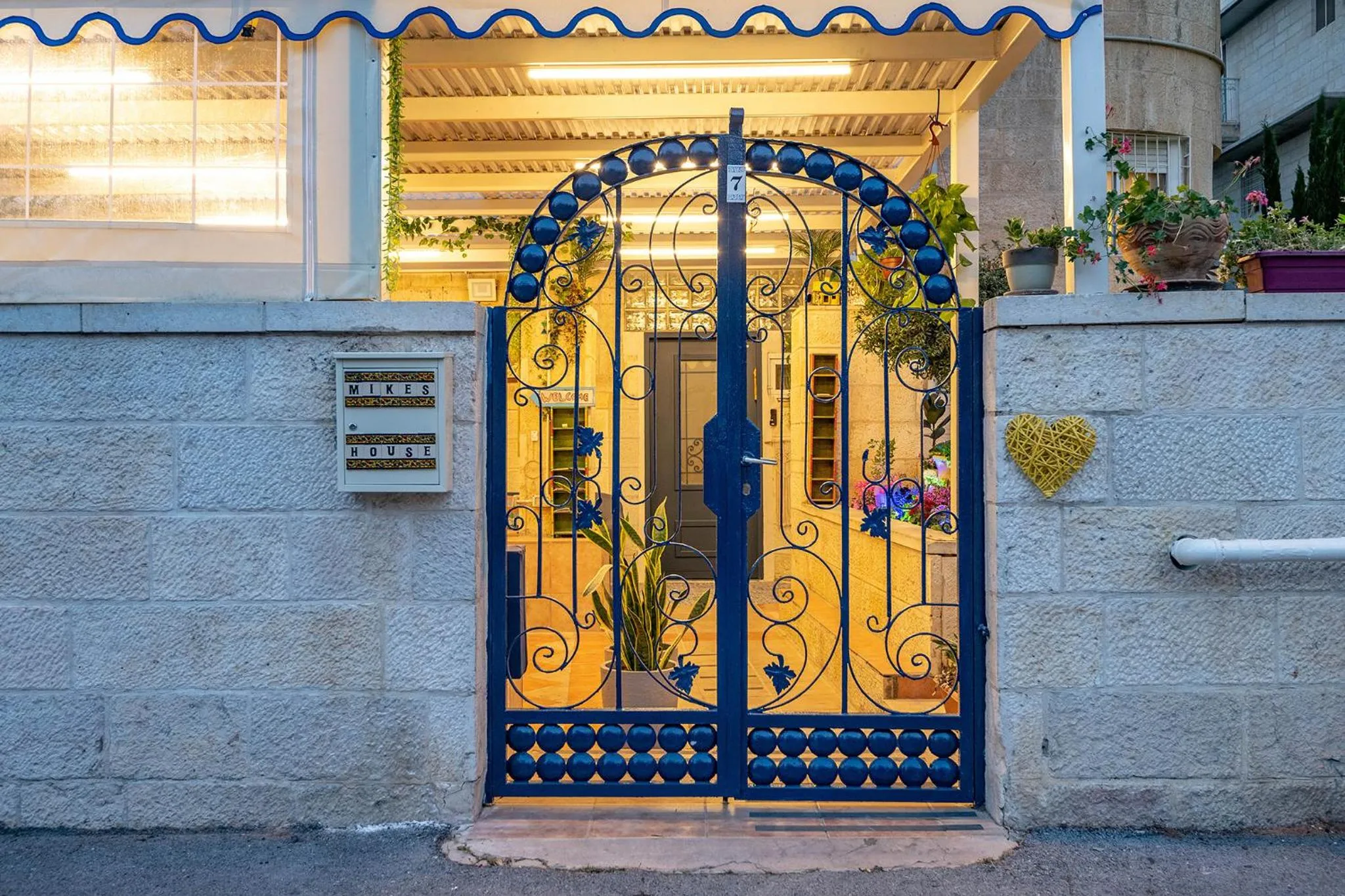 Facade/entrance in Mike's House Jerusalem