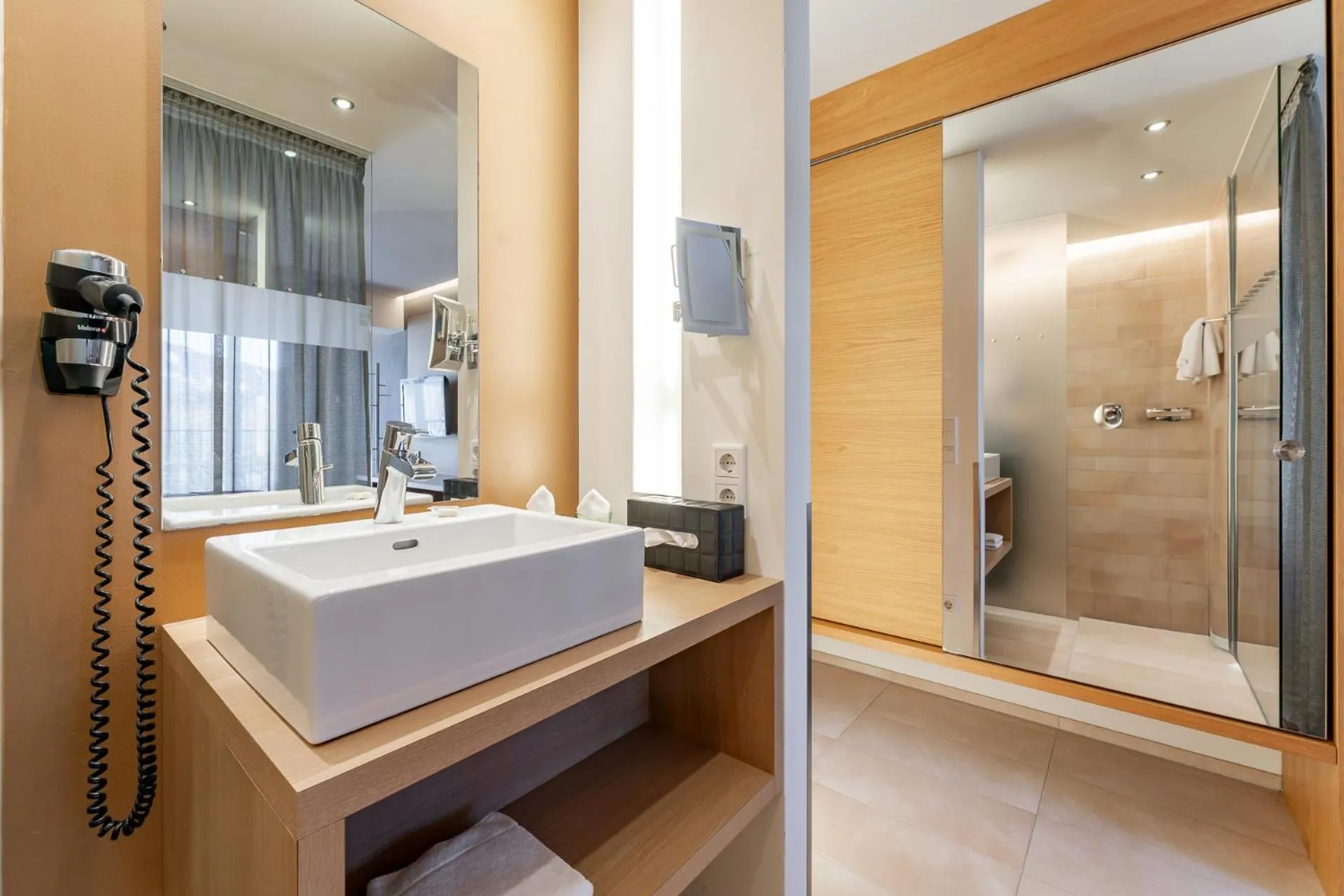 Shower in Ritzenhof - Hotel und Spa am See 4-Sterne-Superior