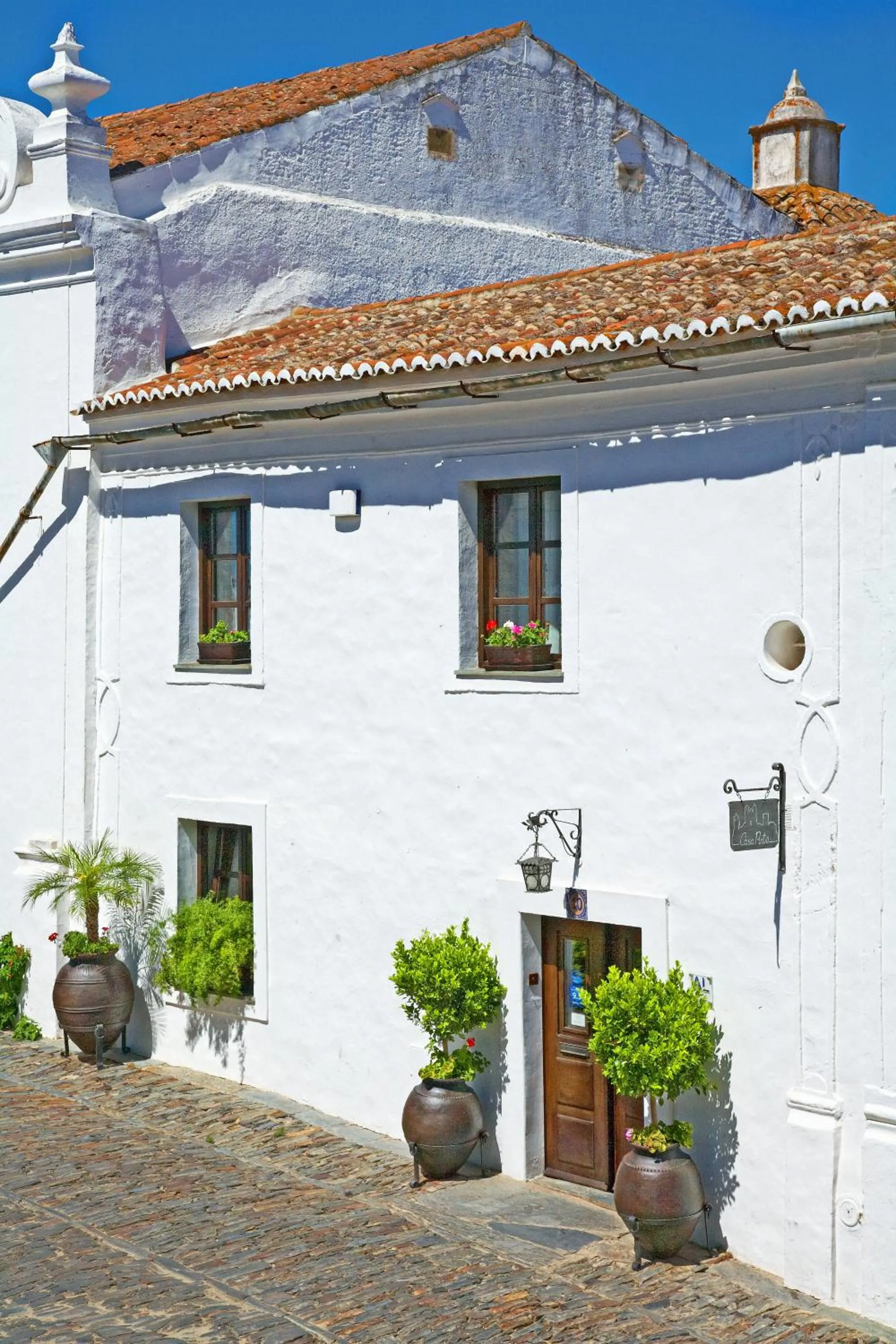 Facade/entrance in Casa Pinto