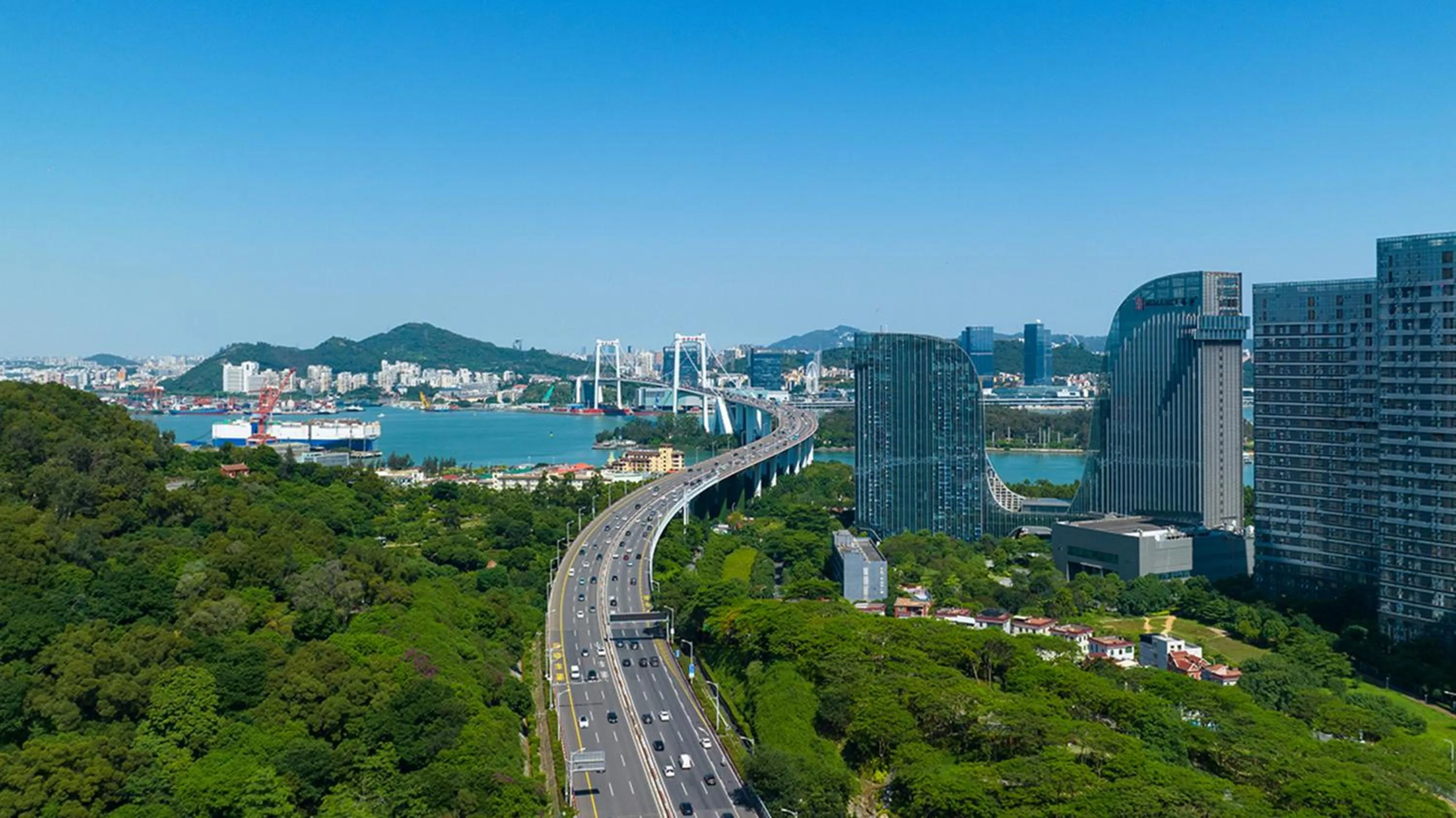 Area and facilities in HUALUXE Xiamen Haicang Habour View