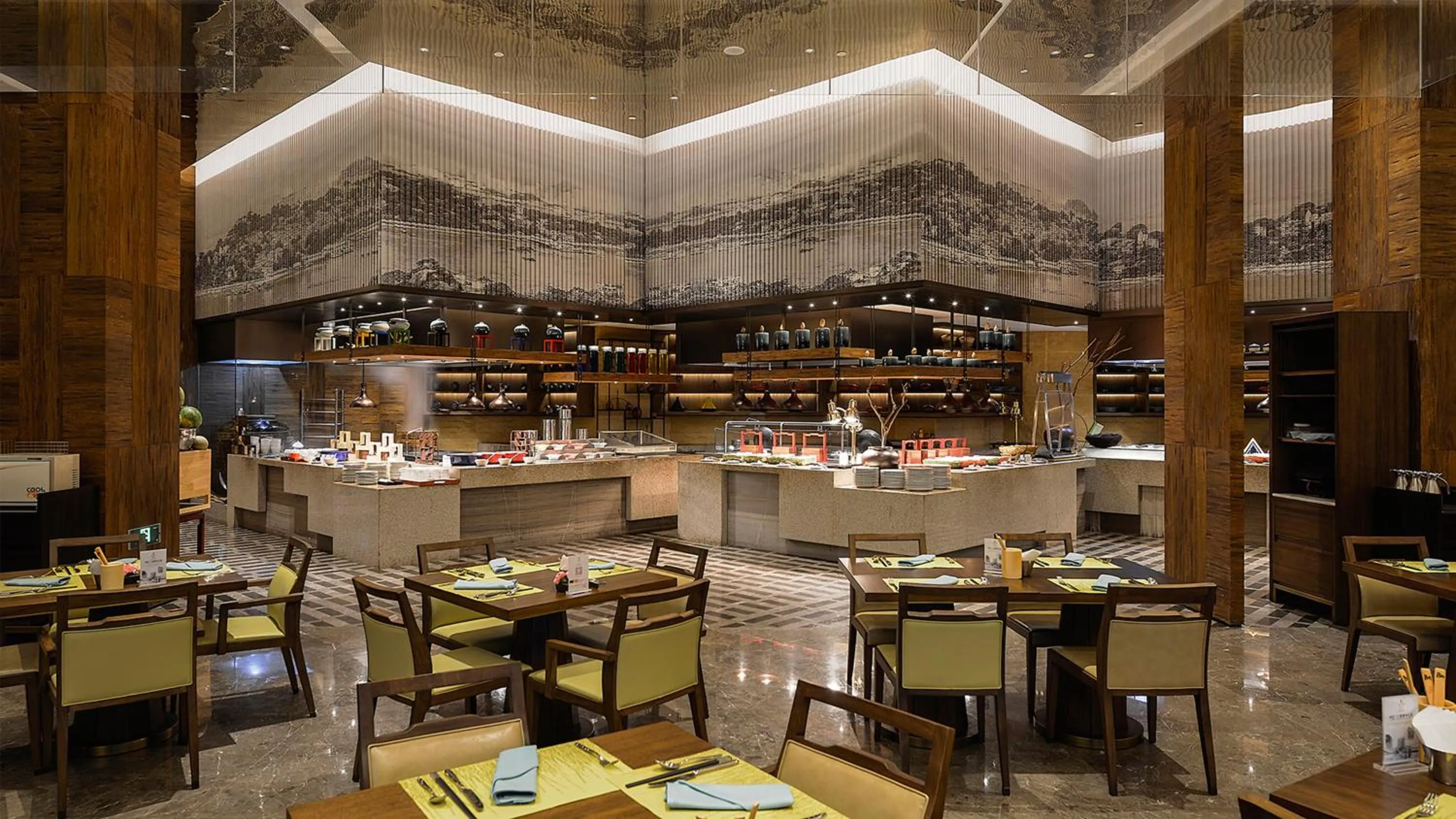 Restaurant/places to eat in HUALUXE Xiamen Haicang Habour View