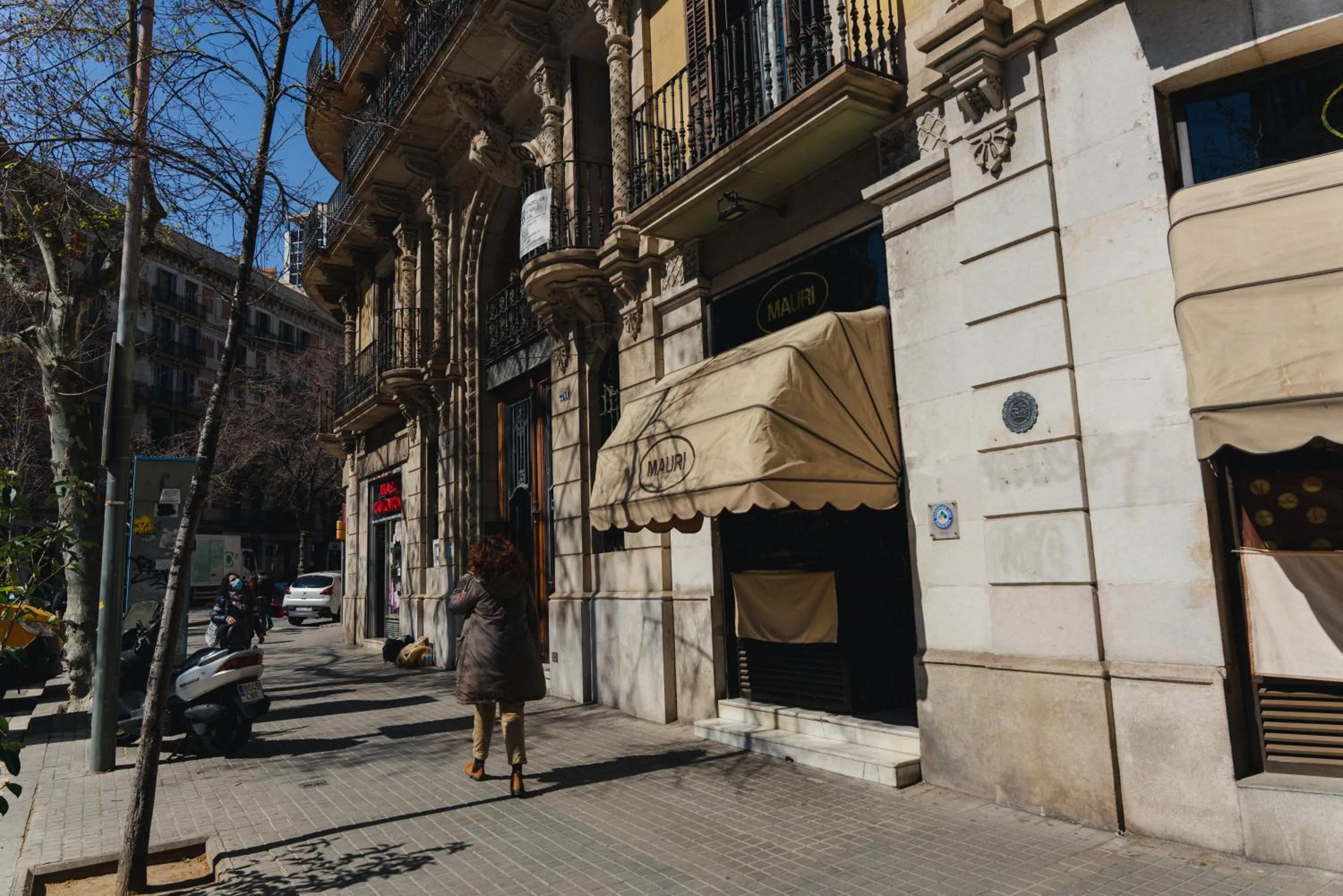 Property building in Cosmopolitan Boutique Rambla