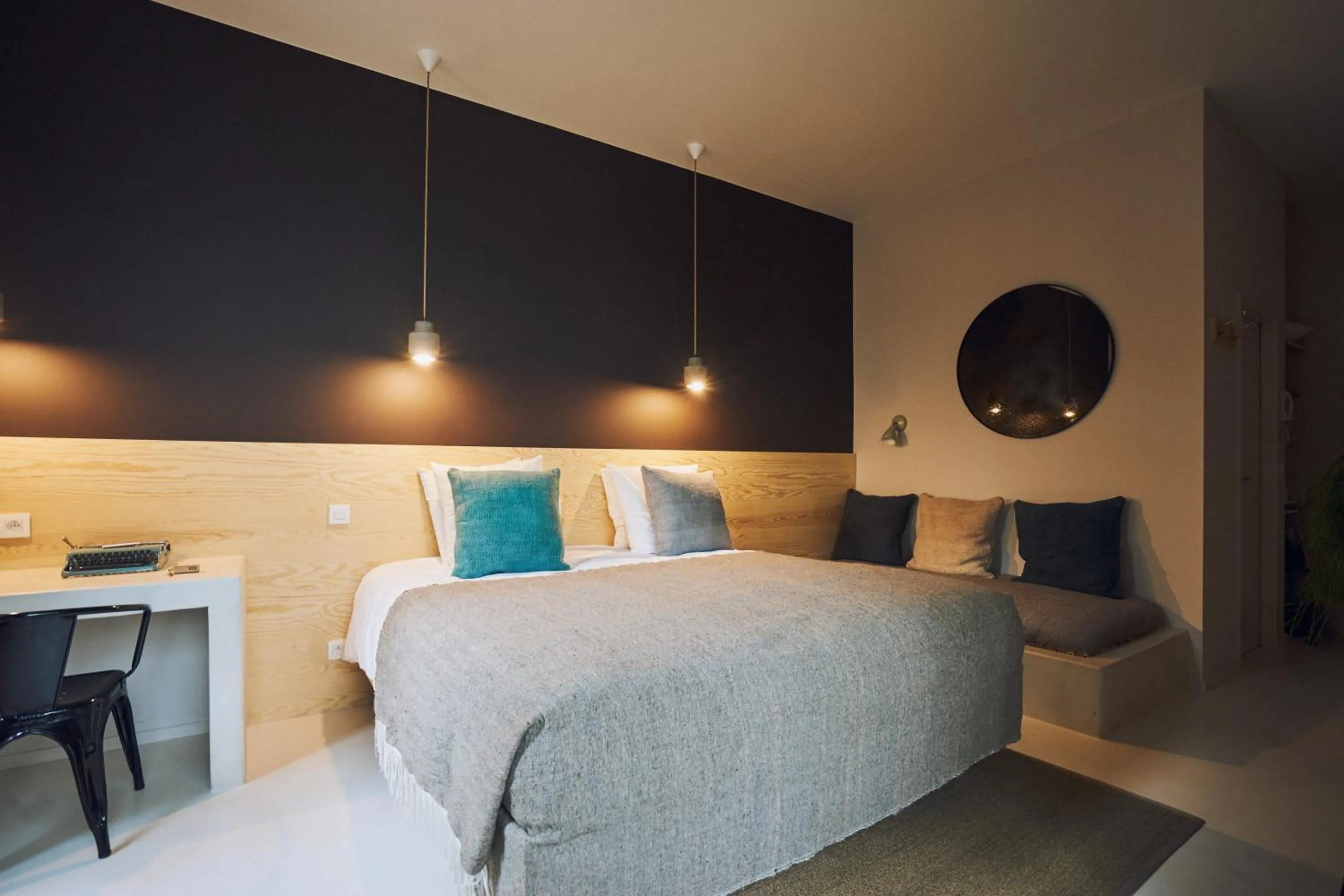 Photo of the whole room, Bed in Latroupe Hotel Jardin Secret