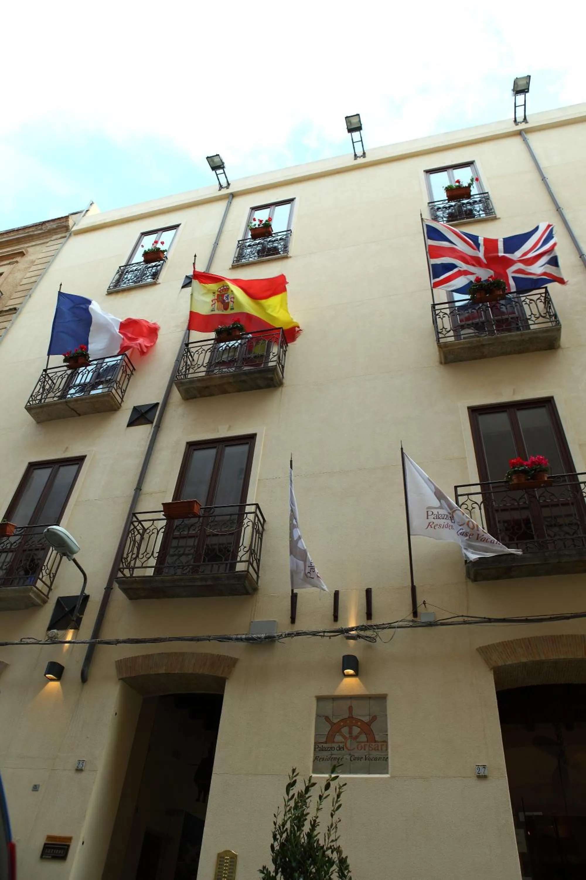 Facade/entrance in Palazzo Dei Corsari