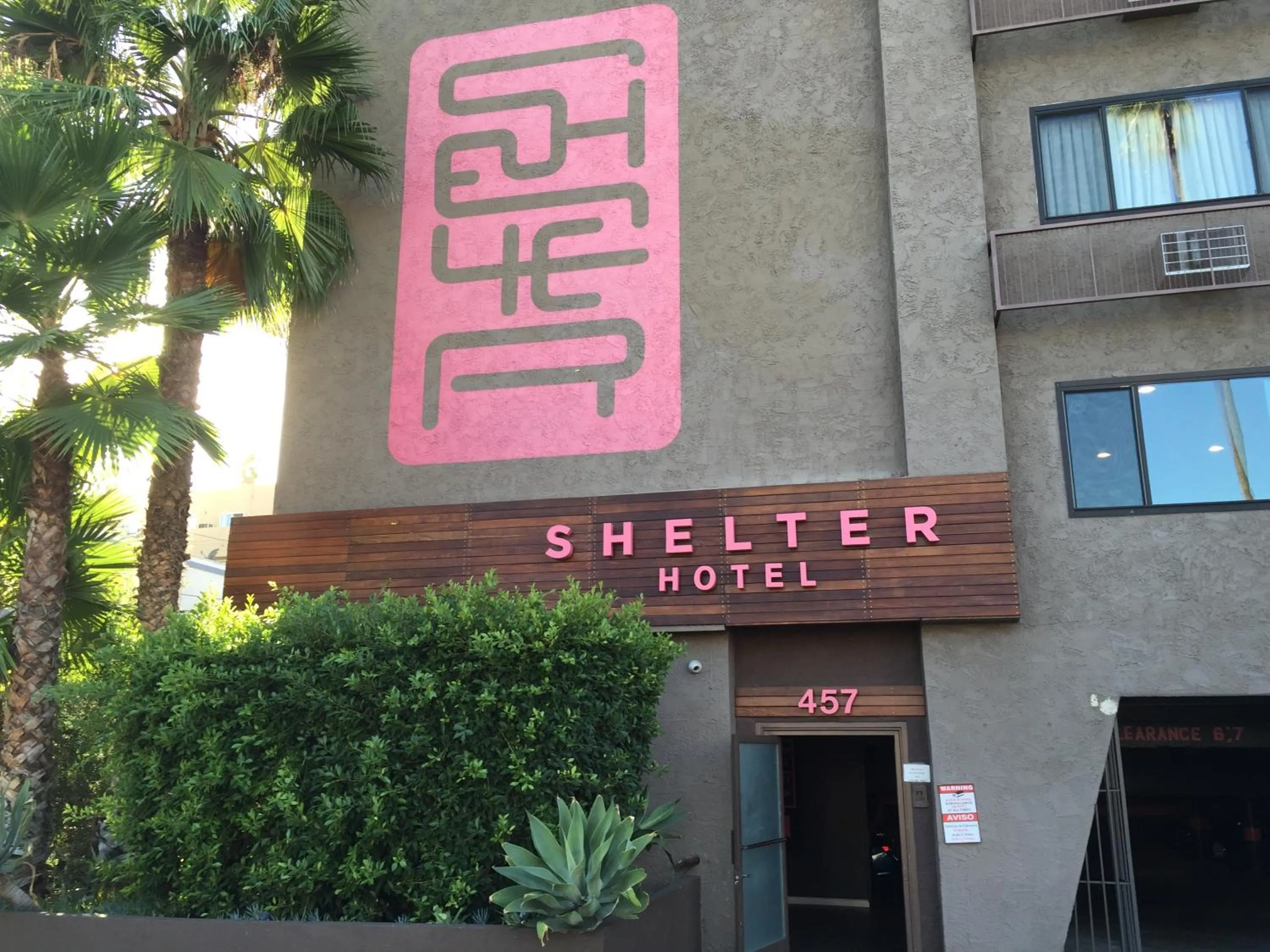 Facade/entrance in Shelter Hotel Los Angeles