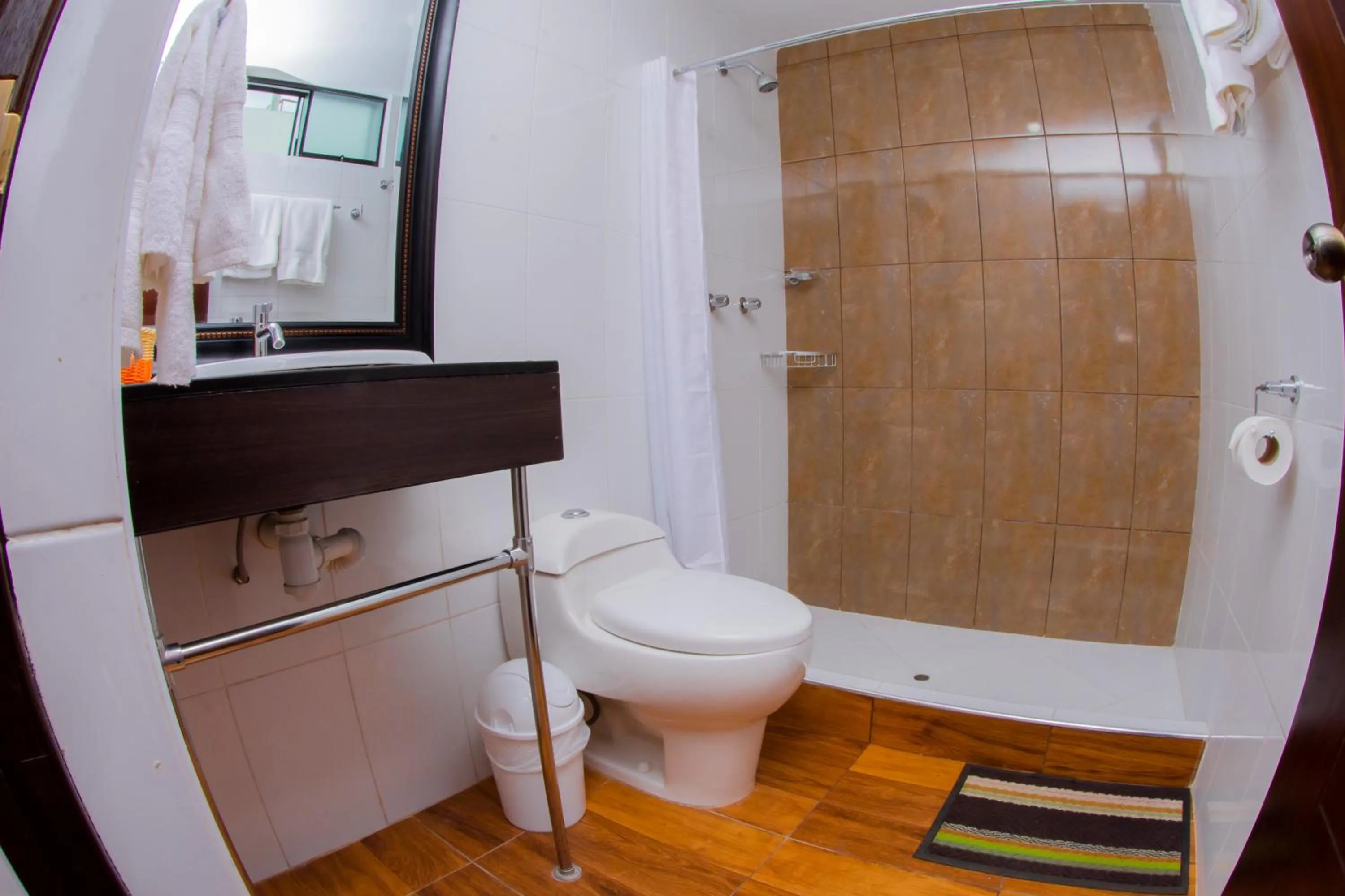 Bathroom in La Casa de Los Balcones