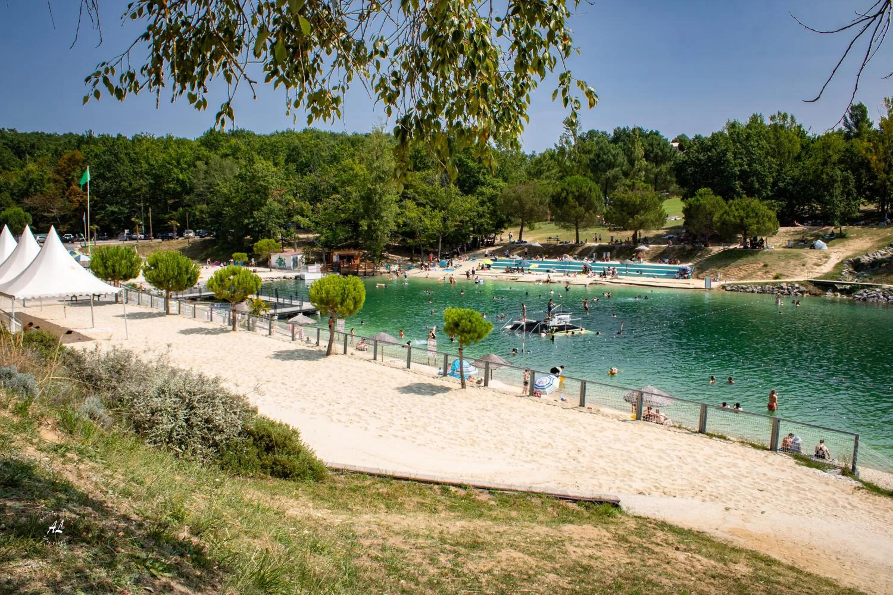 Natural landscape in Terres de France - Les Hameaux des Lacs