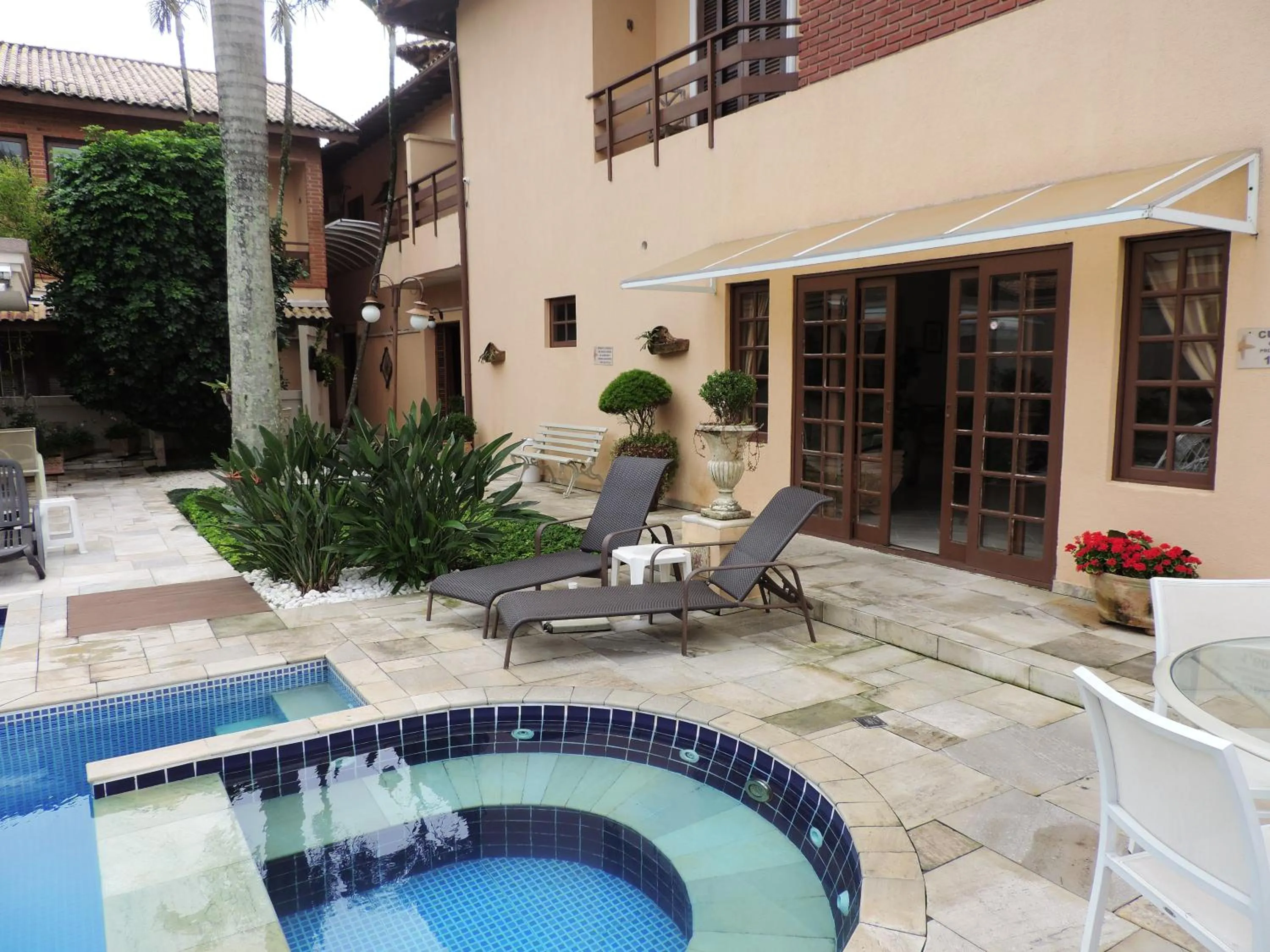 Property building in Hotel Costa Balena-Piscina Aquecida Coberta