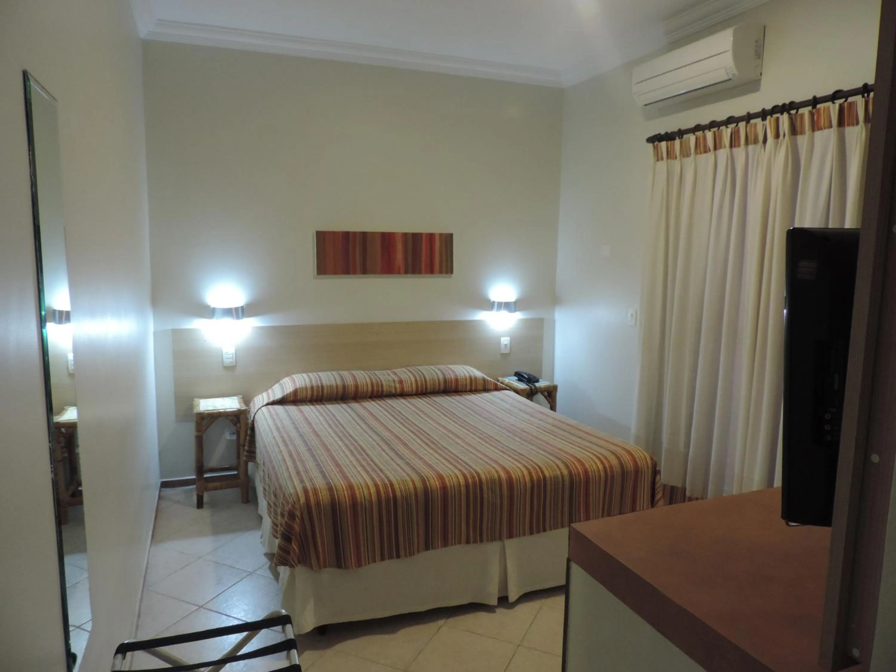 Bed in Hotel Costa Balena-Piscina Aquecida Coberta