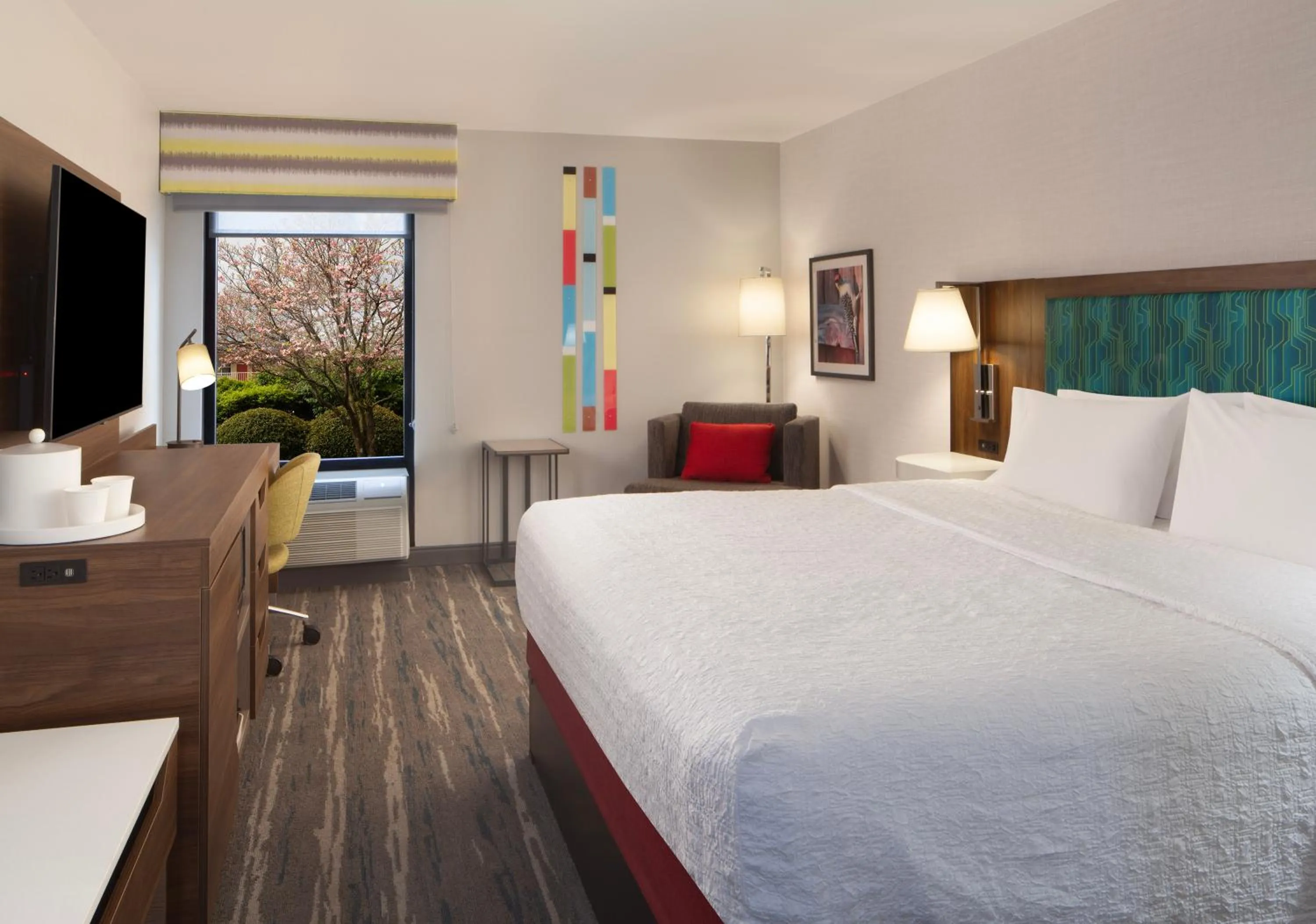 Bedroom, Bed in Hampton Inn Athens