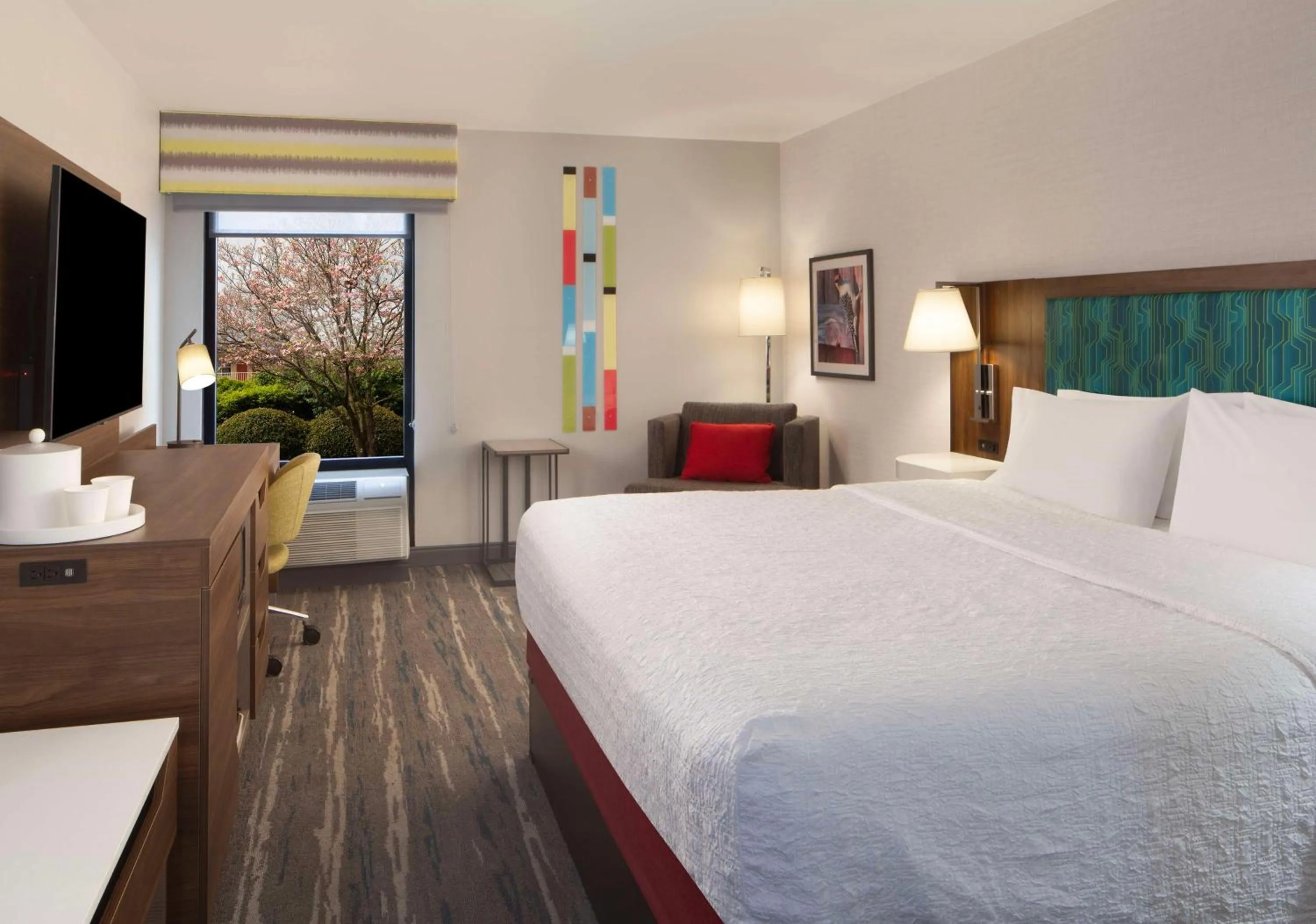 Bed in Hampton Inn Athens