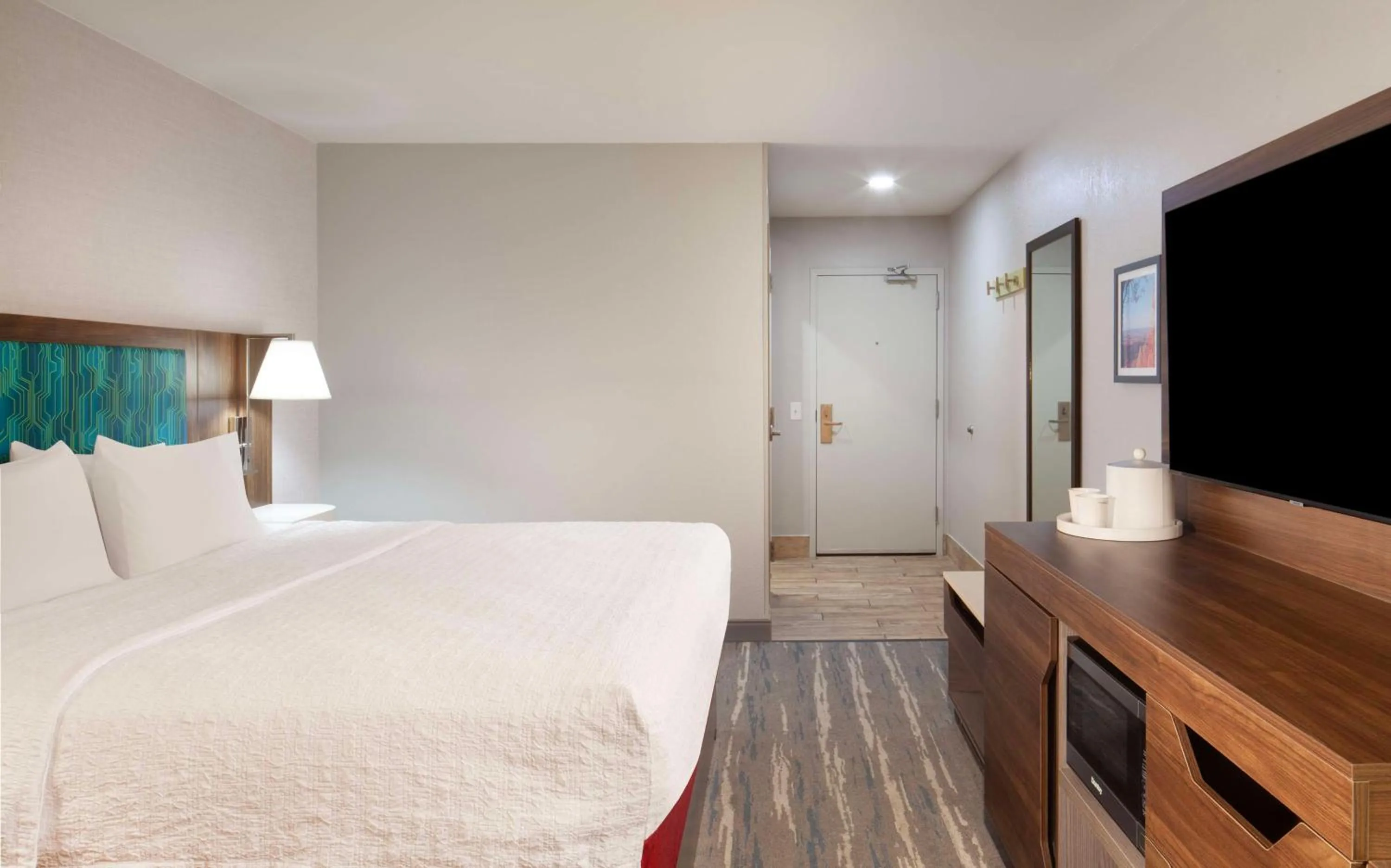 Bed in Hampton Inn Athens