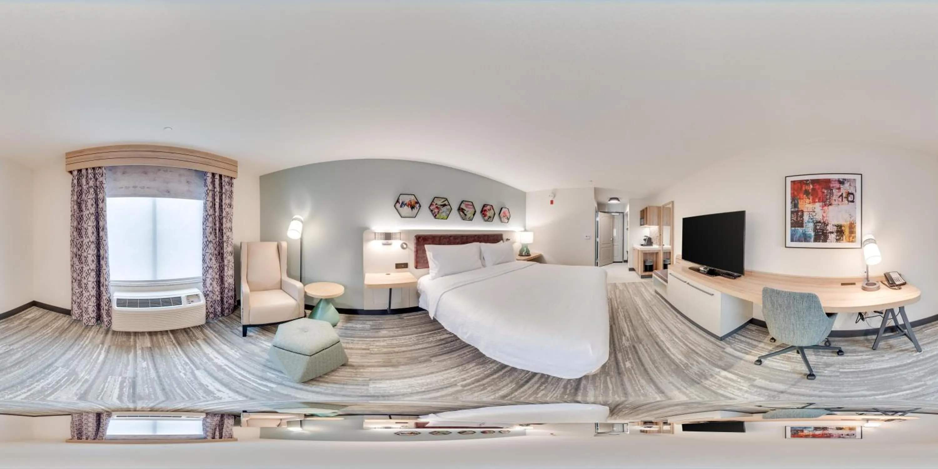 Bed in Hilton Garden Inn Cartersville