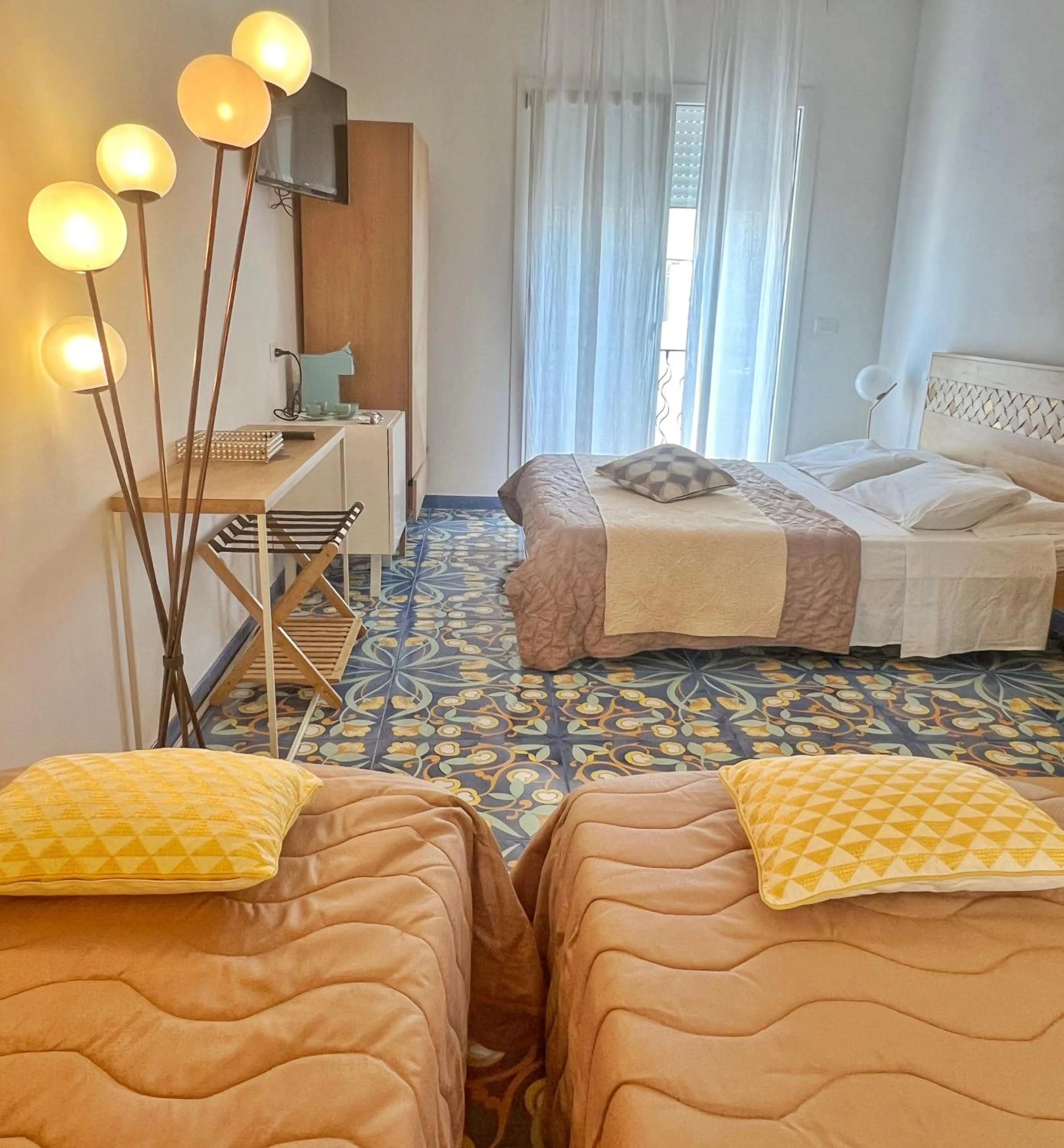 Bed in B&B Le Bateau Bleu Adults Only 12 plus