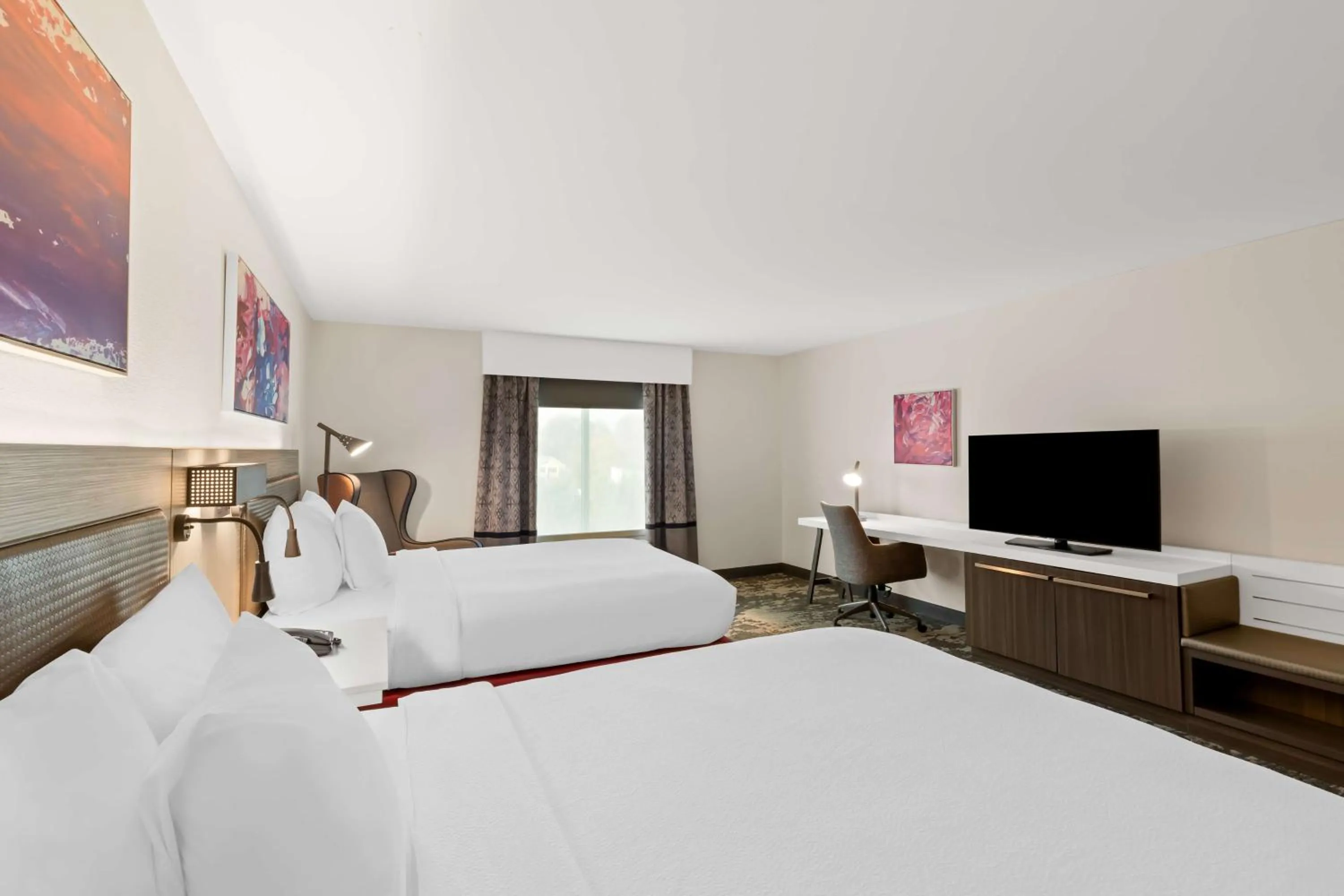 Bedroom, Bed in Hilton Garden Inn Atlanta Airport North