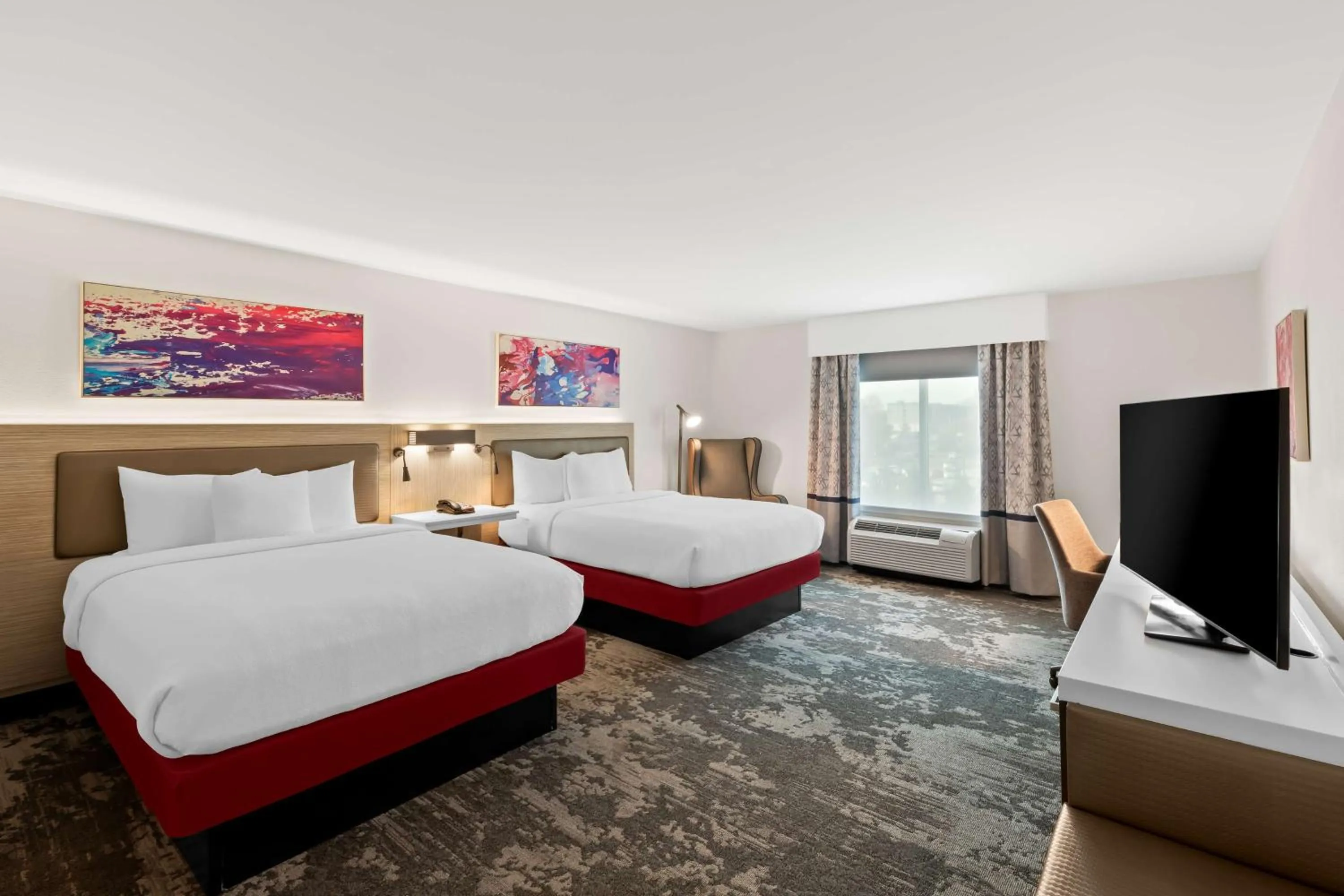 Bedroom, Bed in Hilton Garden Inn Atlanta Airport North