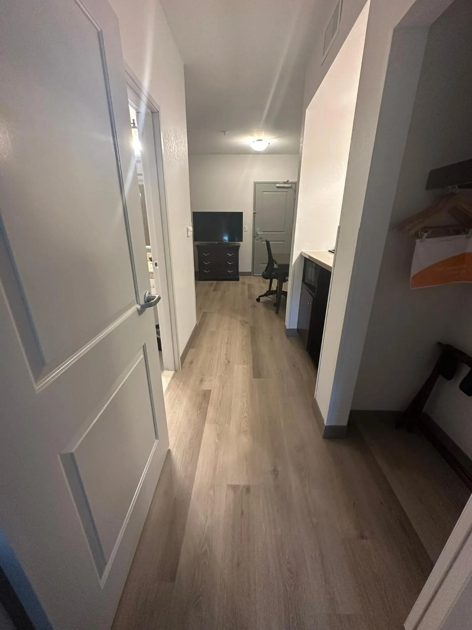 Photo of the whole room in Country Inn & Suites by Radisson, Concord (Kannapolis), NC