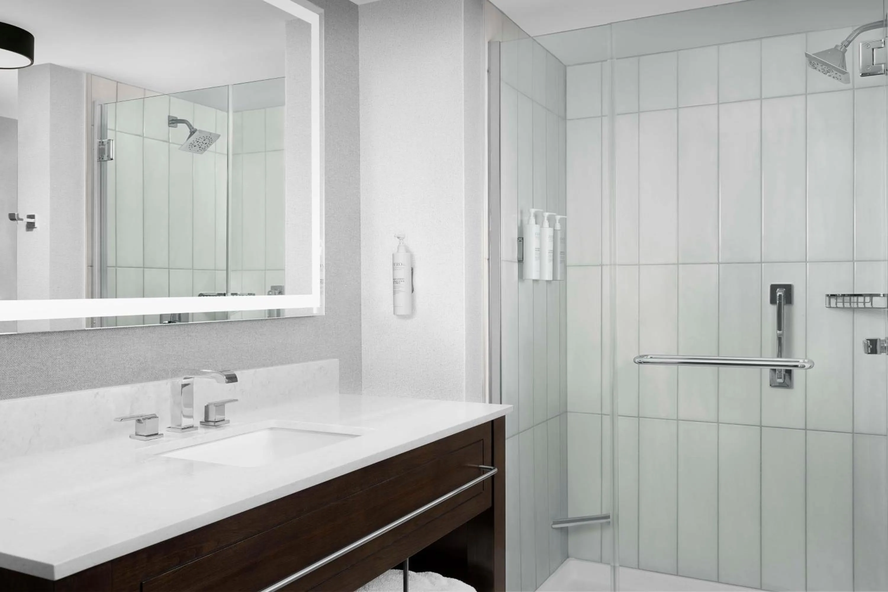 Bathroom in Embassy Suites Atlanta - Kennesaw Town Center