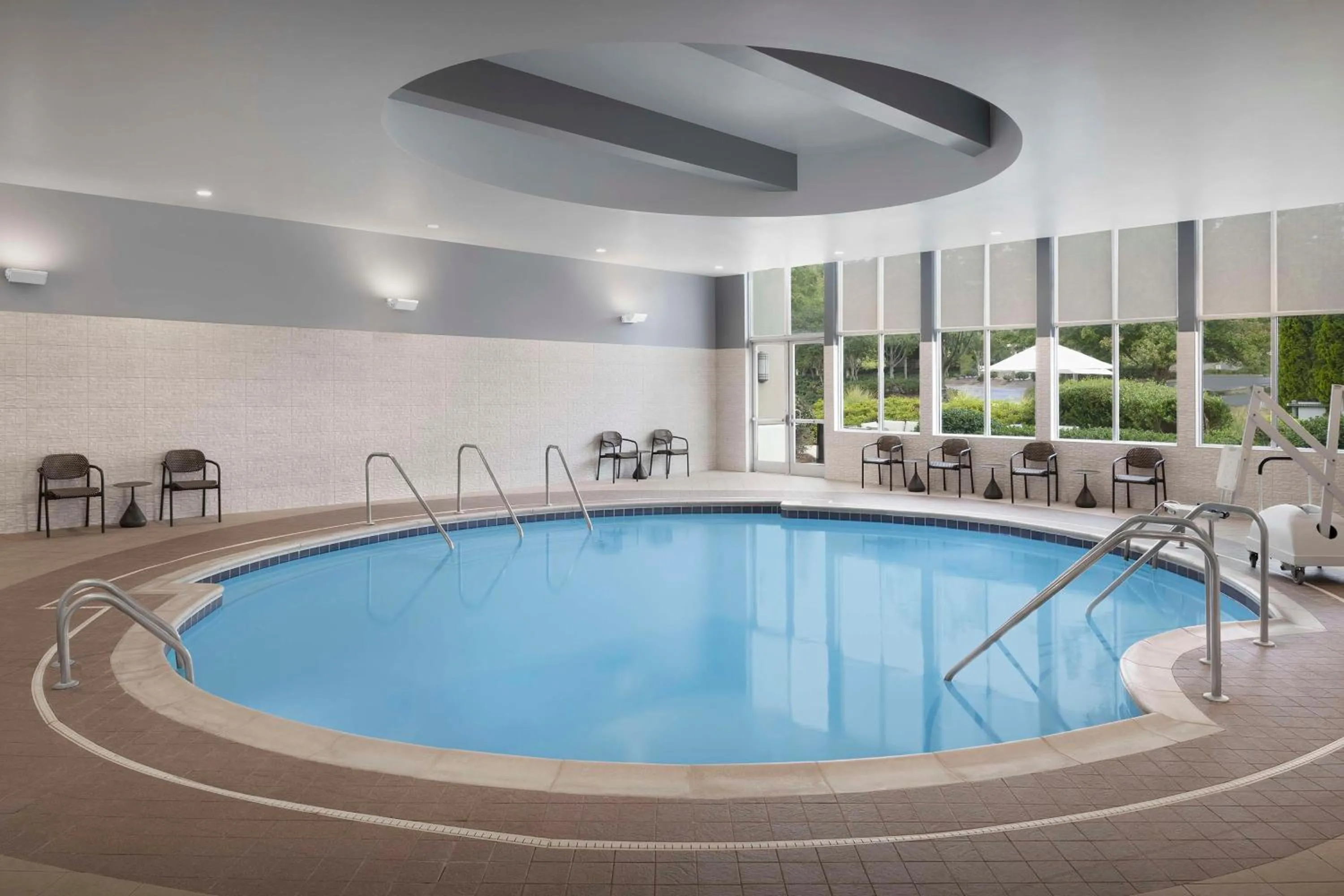 Pool view in Embassy Suites Atlanta - Kennesaw Town Center