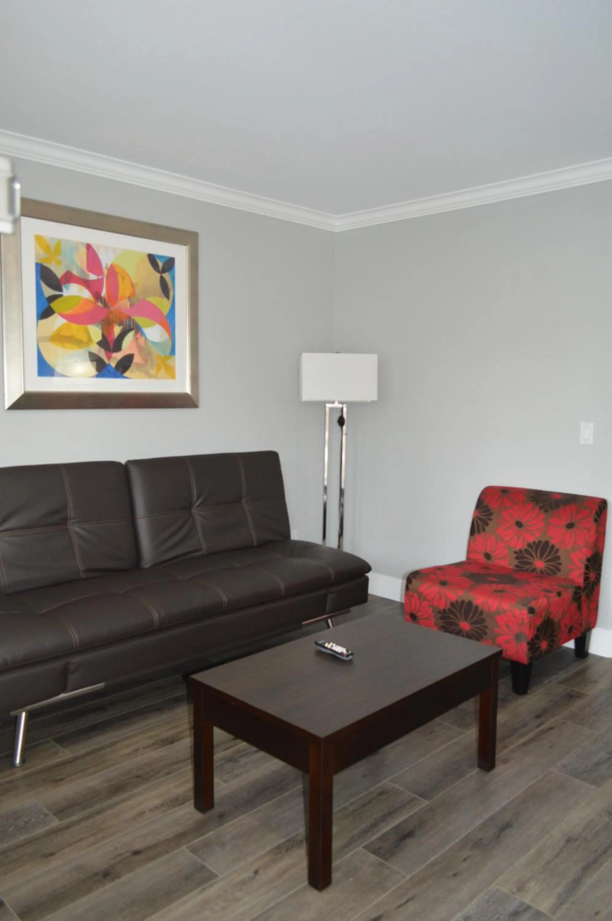 Living room in Fairview Inn & Suites