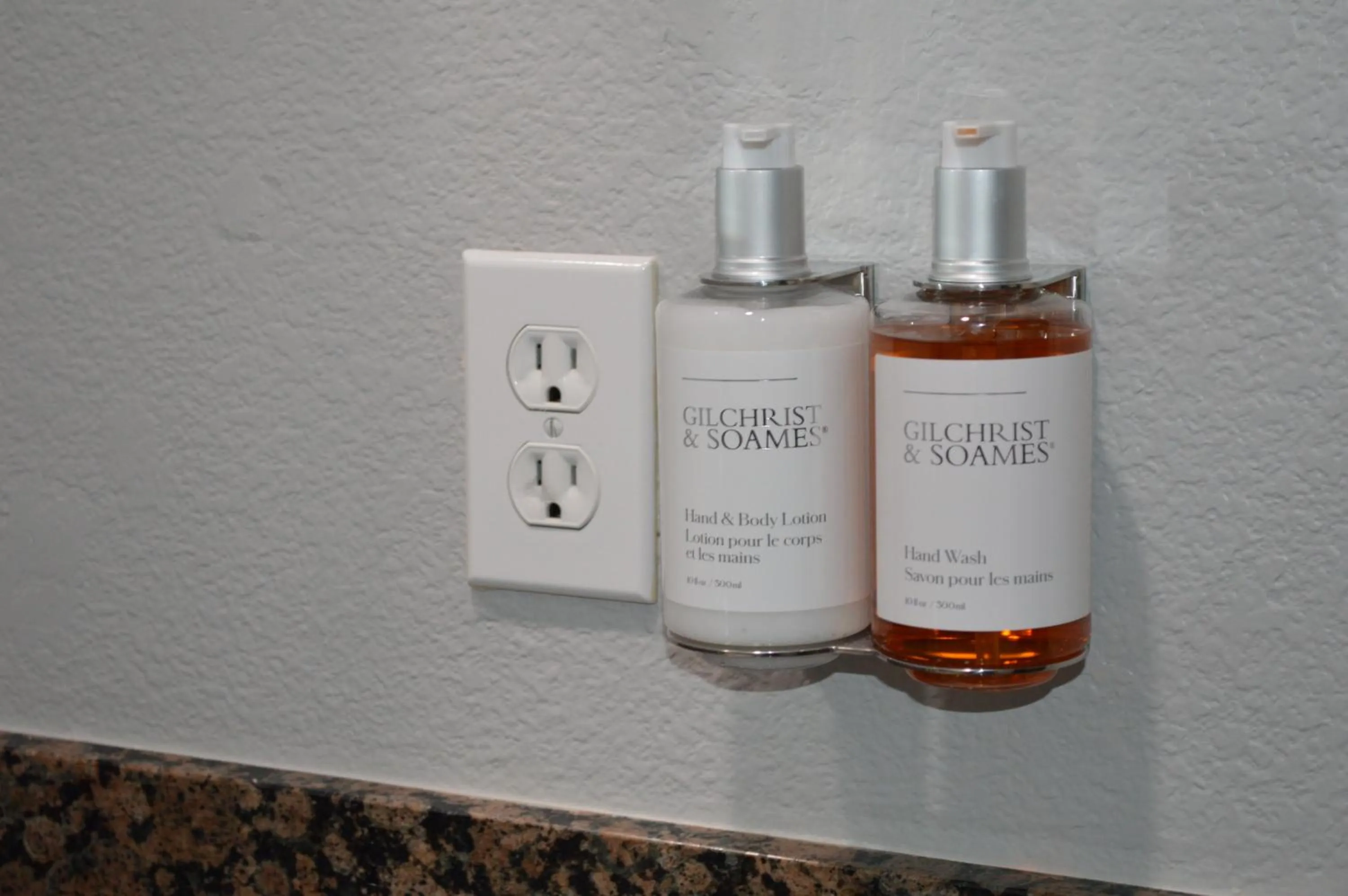 Bathroom in Fairview Inn & Suites