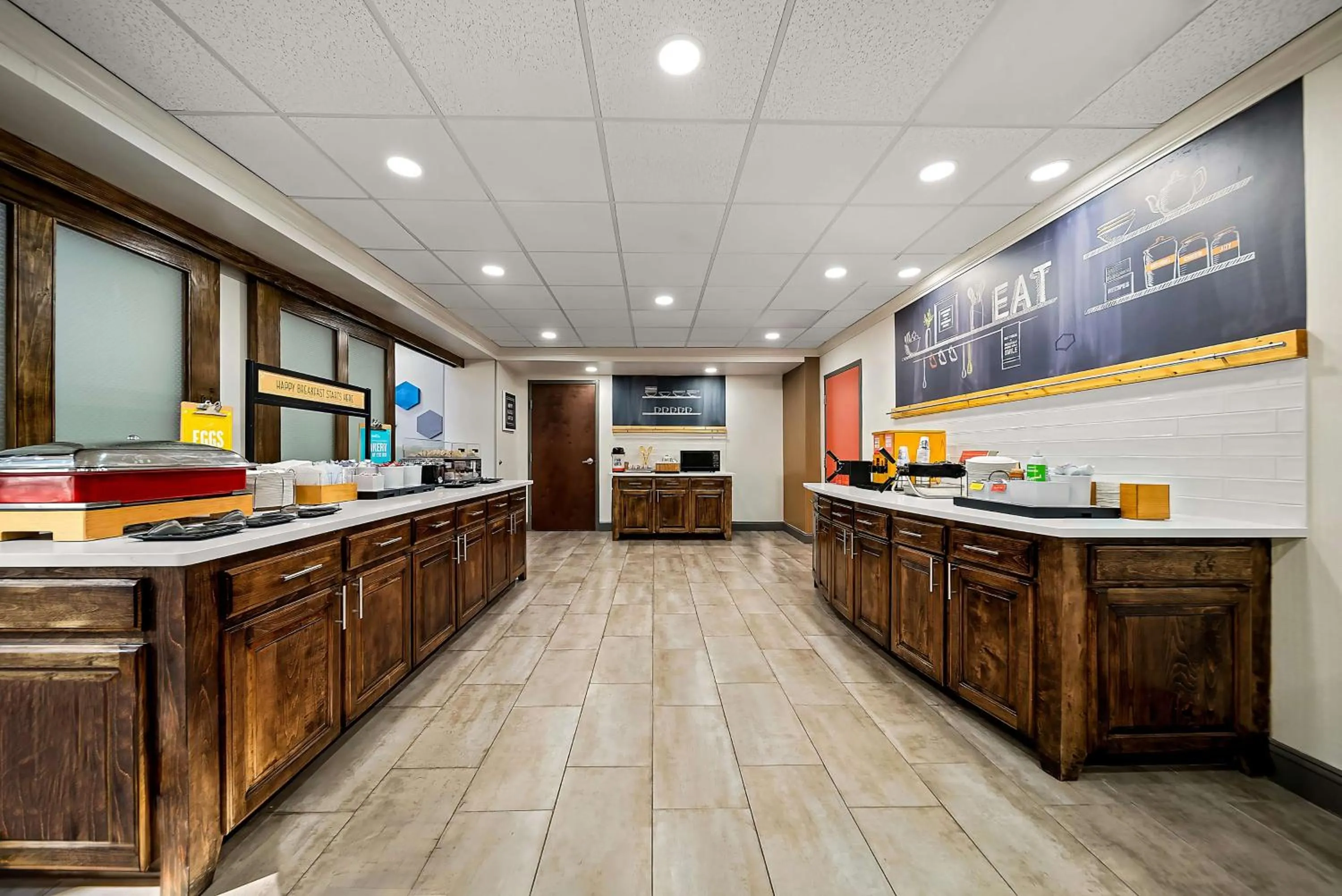 Breakfast in Hampton Inn & Suites Opelika-I-85 Auburn Area