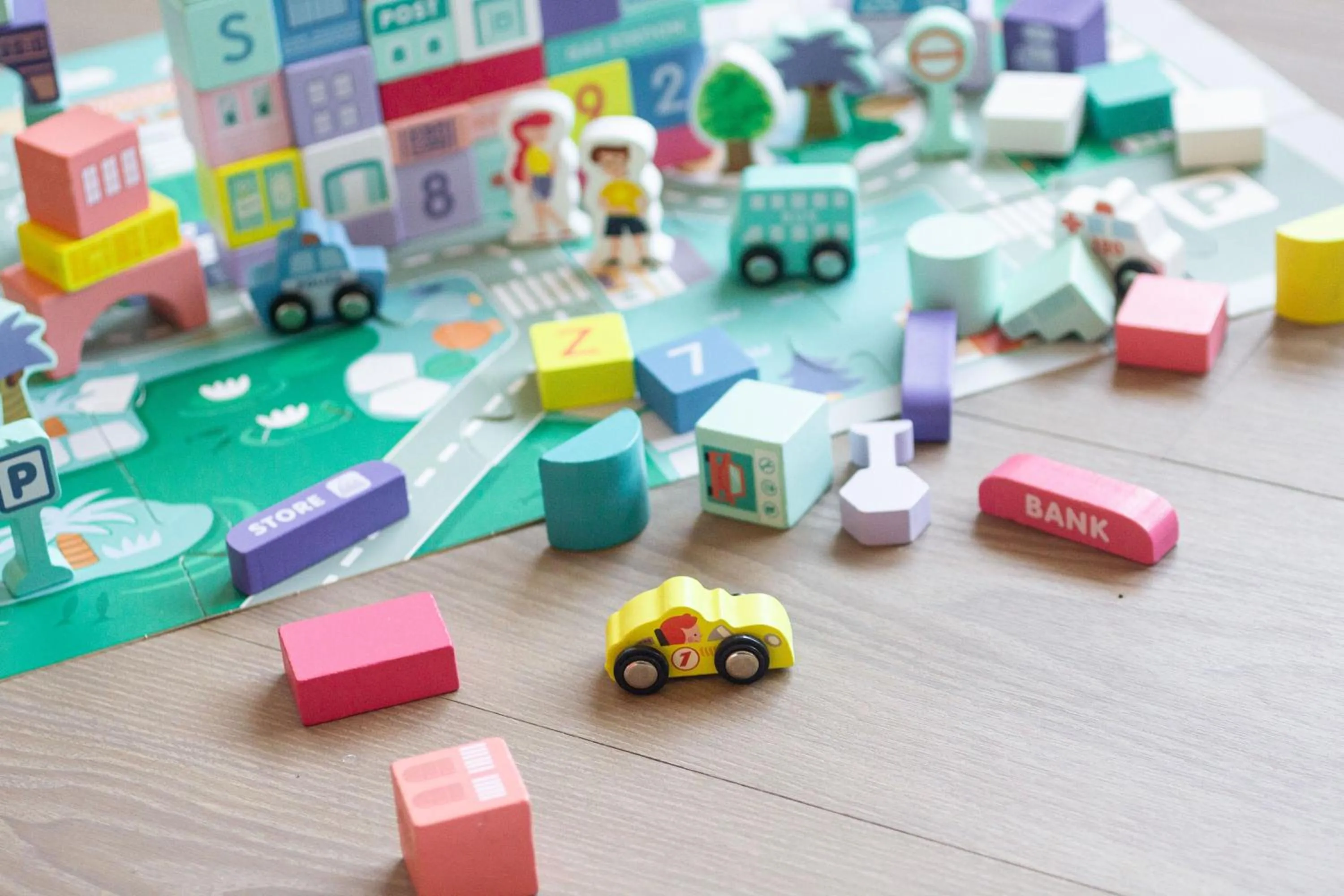 Family in Kilin Hotel, JiaoXi