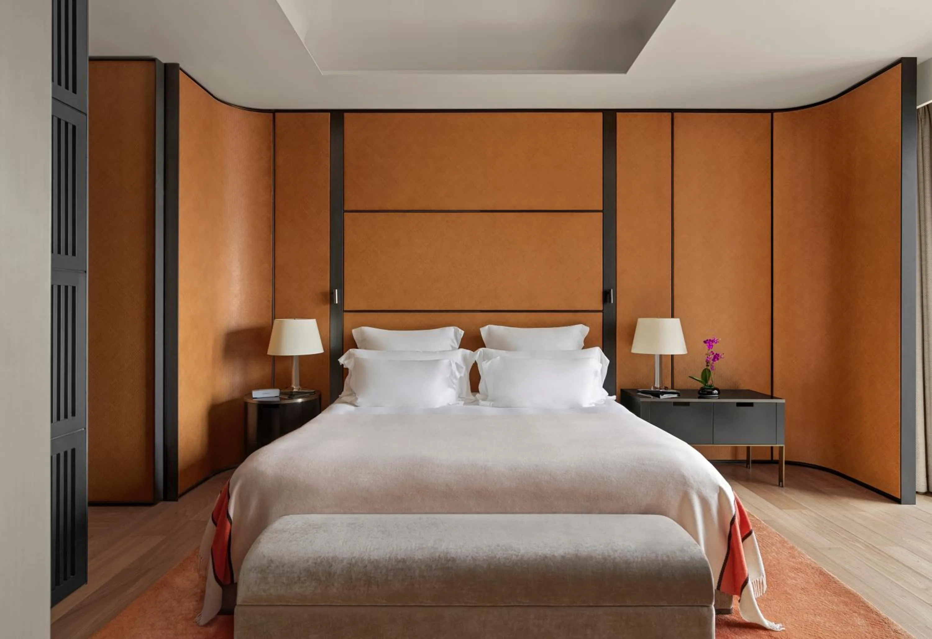 Bed in Bvlgari Hotel Beijing