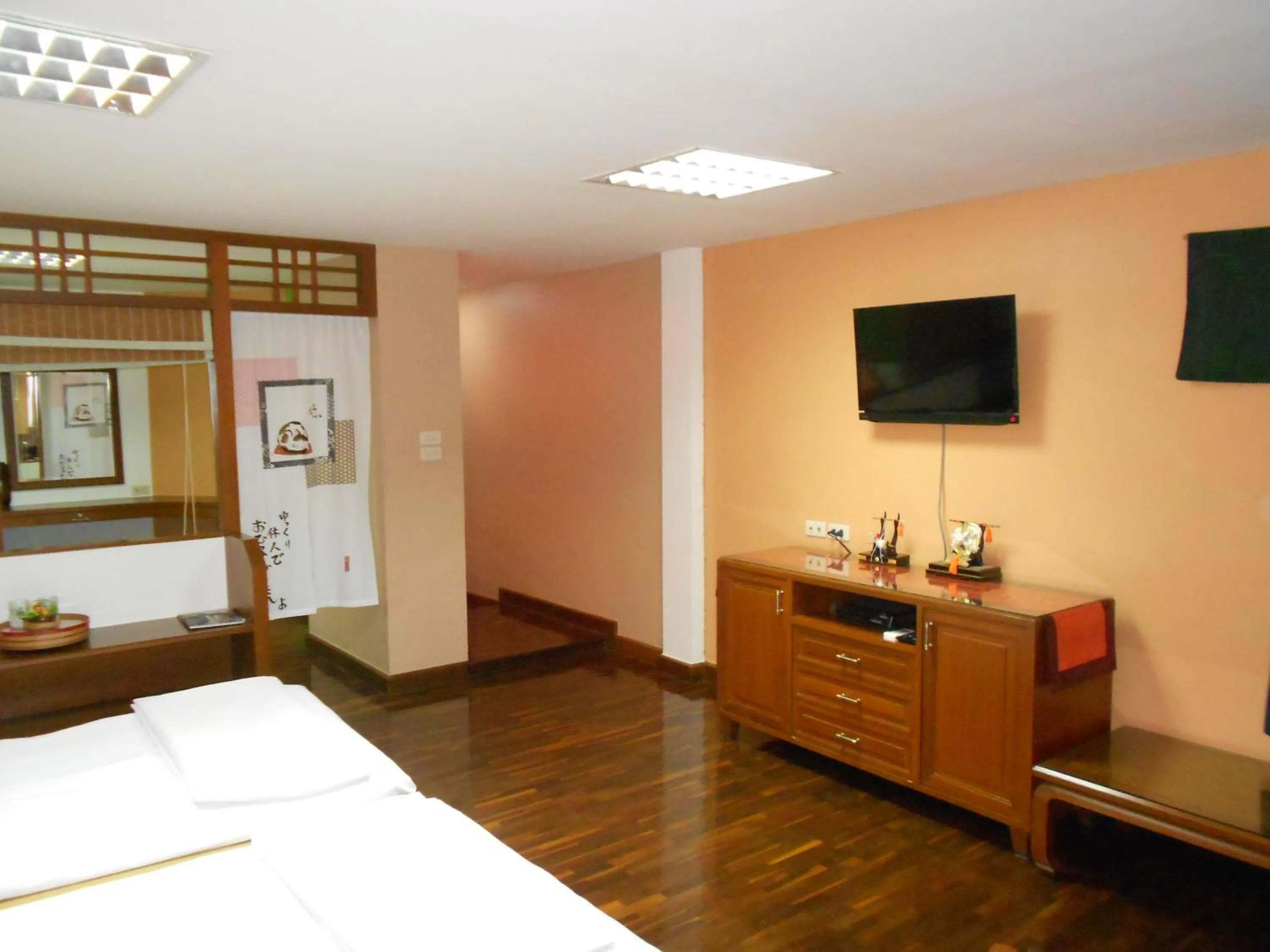 Other, Bed in B.S. Court Hotel Sathorn