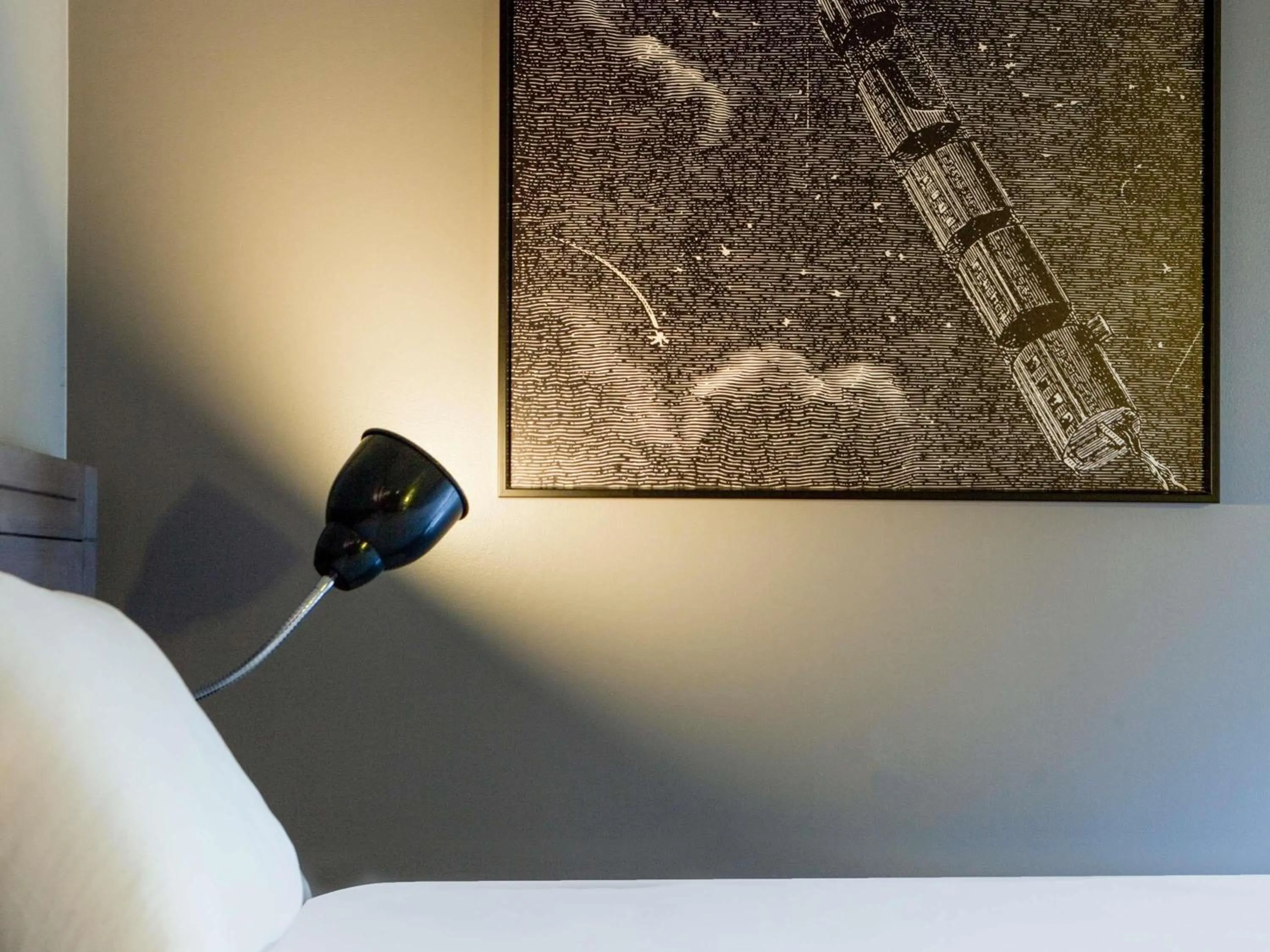 Bedroom in ibis Styles Paris Mairie de Montreuil