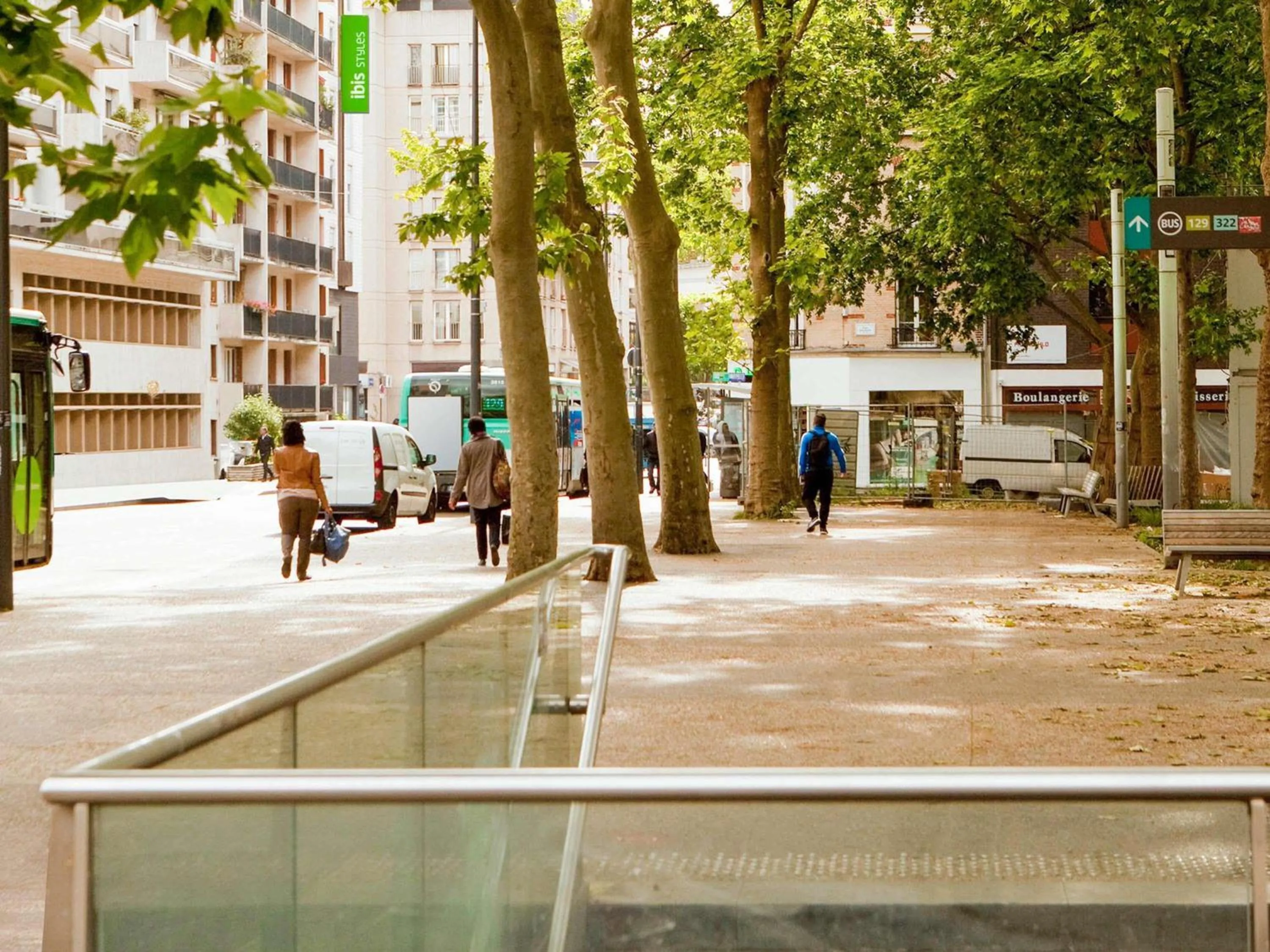 Property building in ibis Styles Paris Mairie de Montreuil