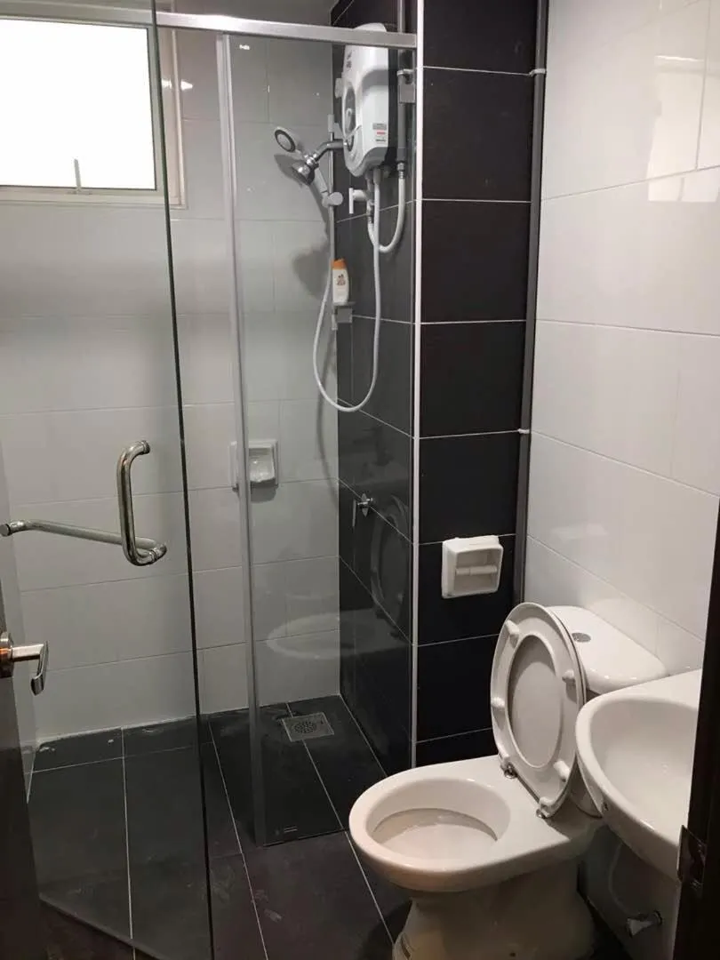 Bathroom in Ipoh Central Homestay @ Majestic