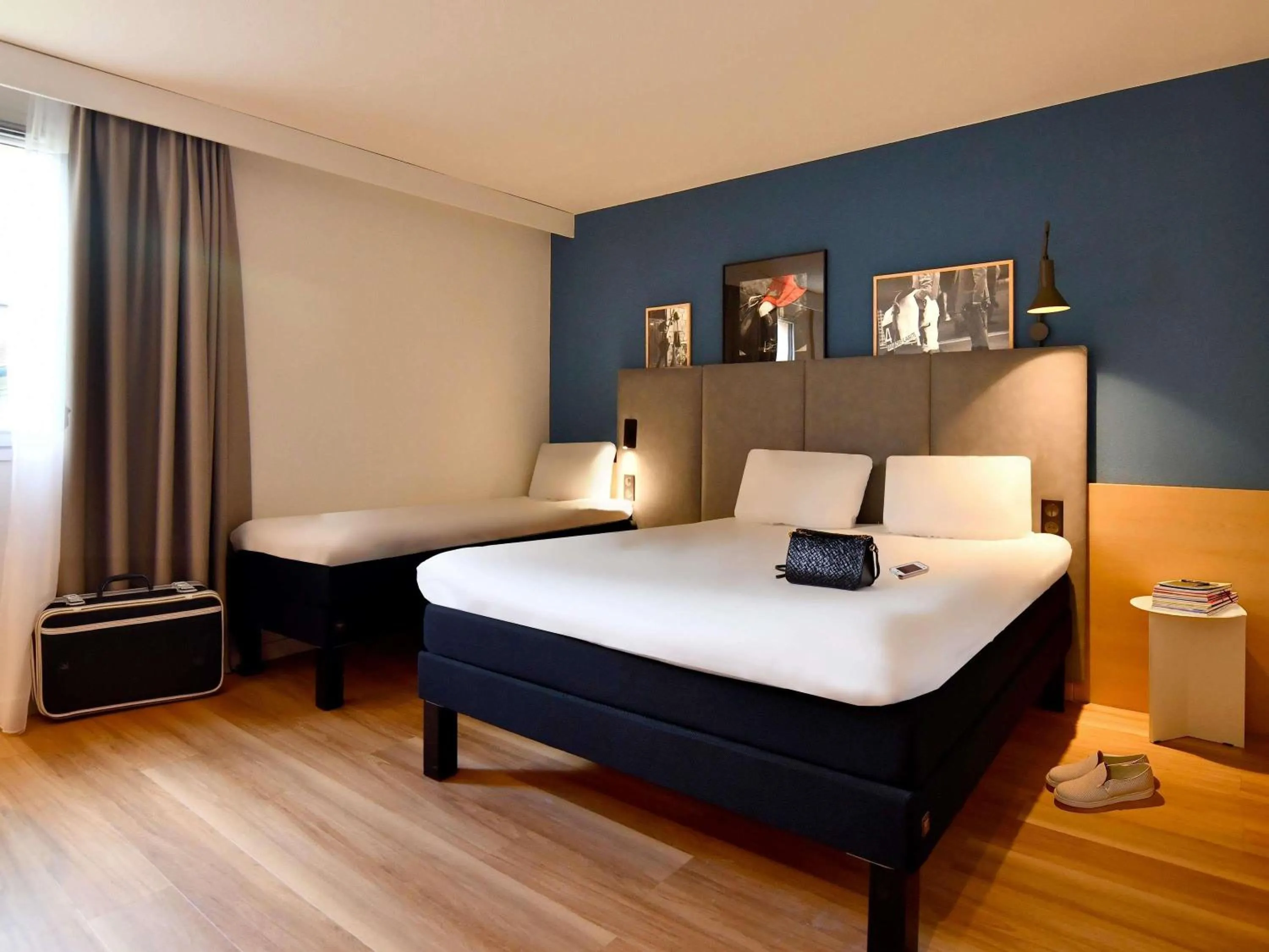 Bedroom, Bed in ibis Maisons Laffitte