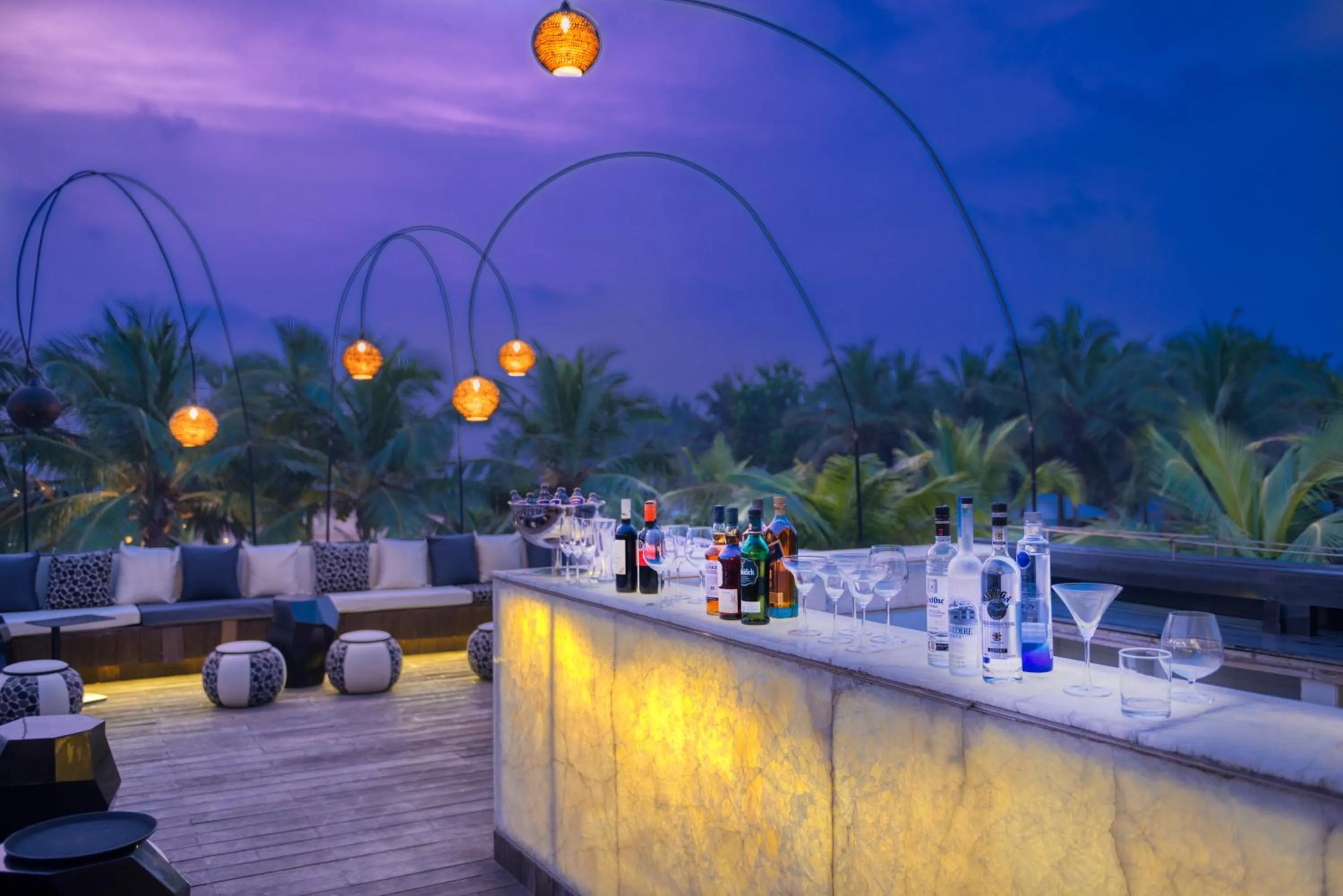 Lounge or bar in Azaya Beach Resort Goa