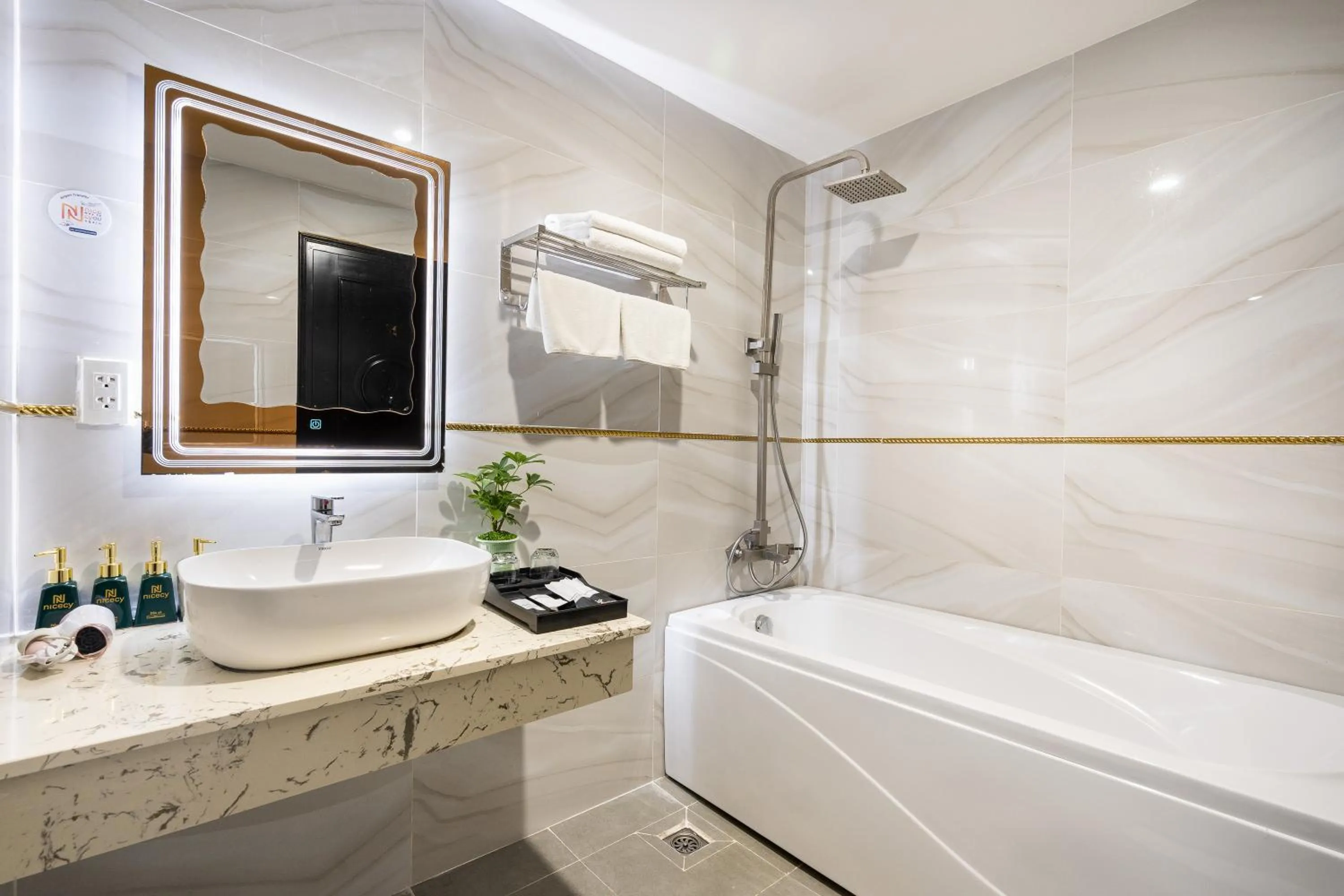 Toilet in Nicecy Saigon Hotel