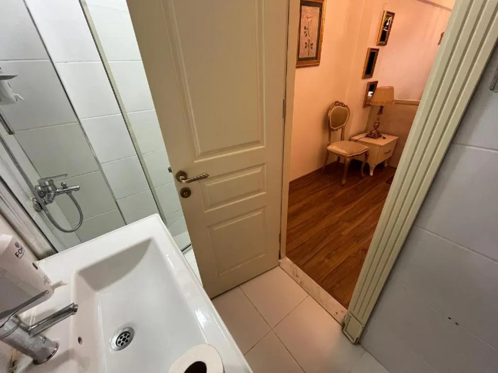 Le Safran Suite Hotel