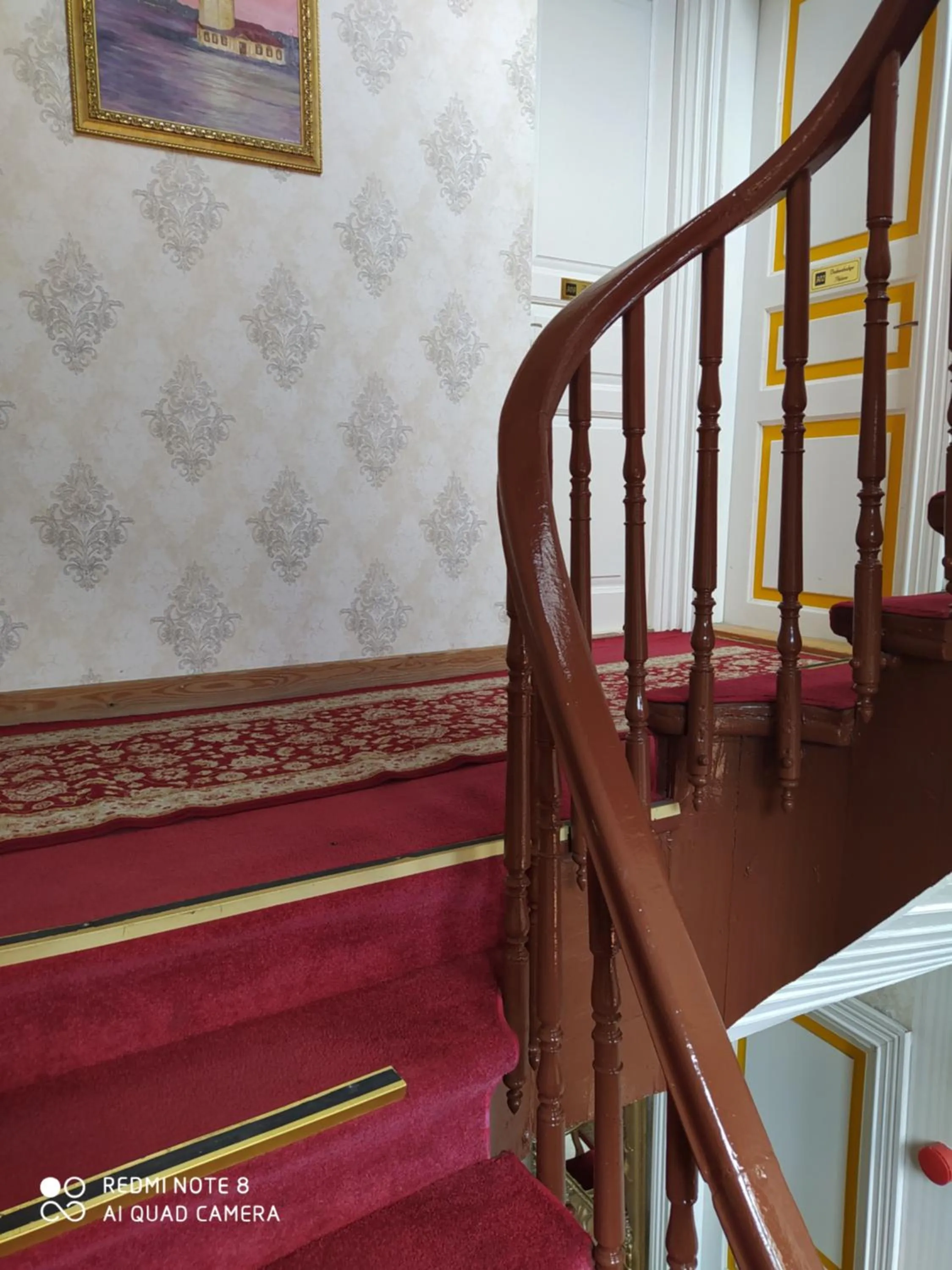 Property building in Le Safran Suite Hotel