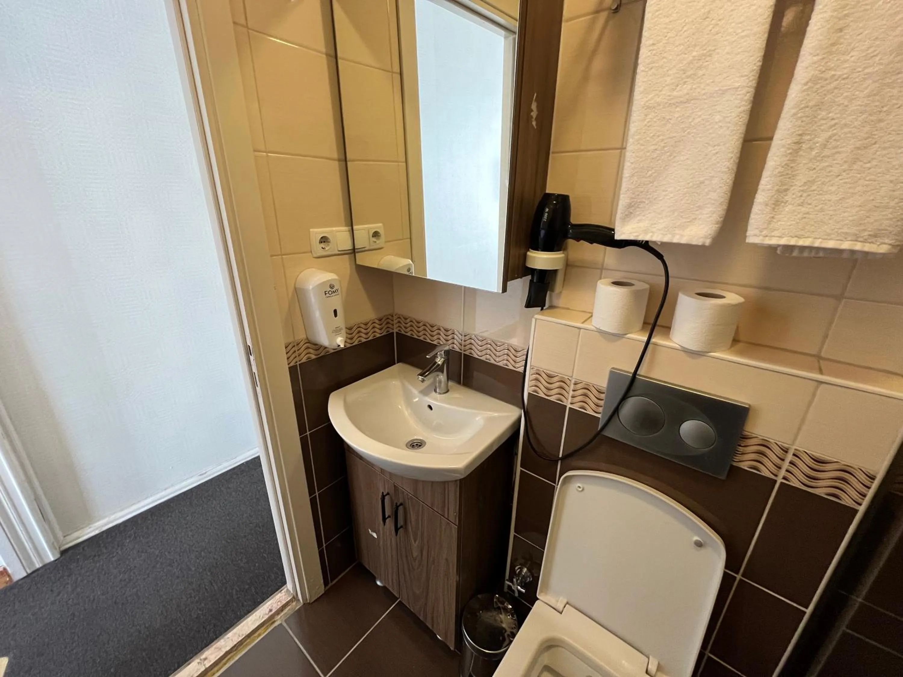 Le Safran Suite Hotel