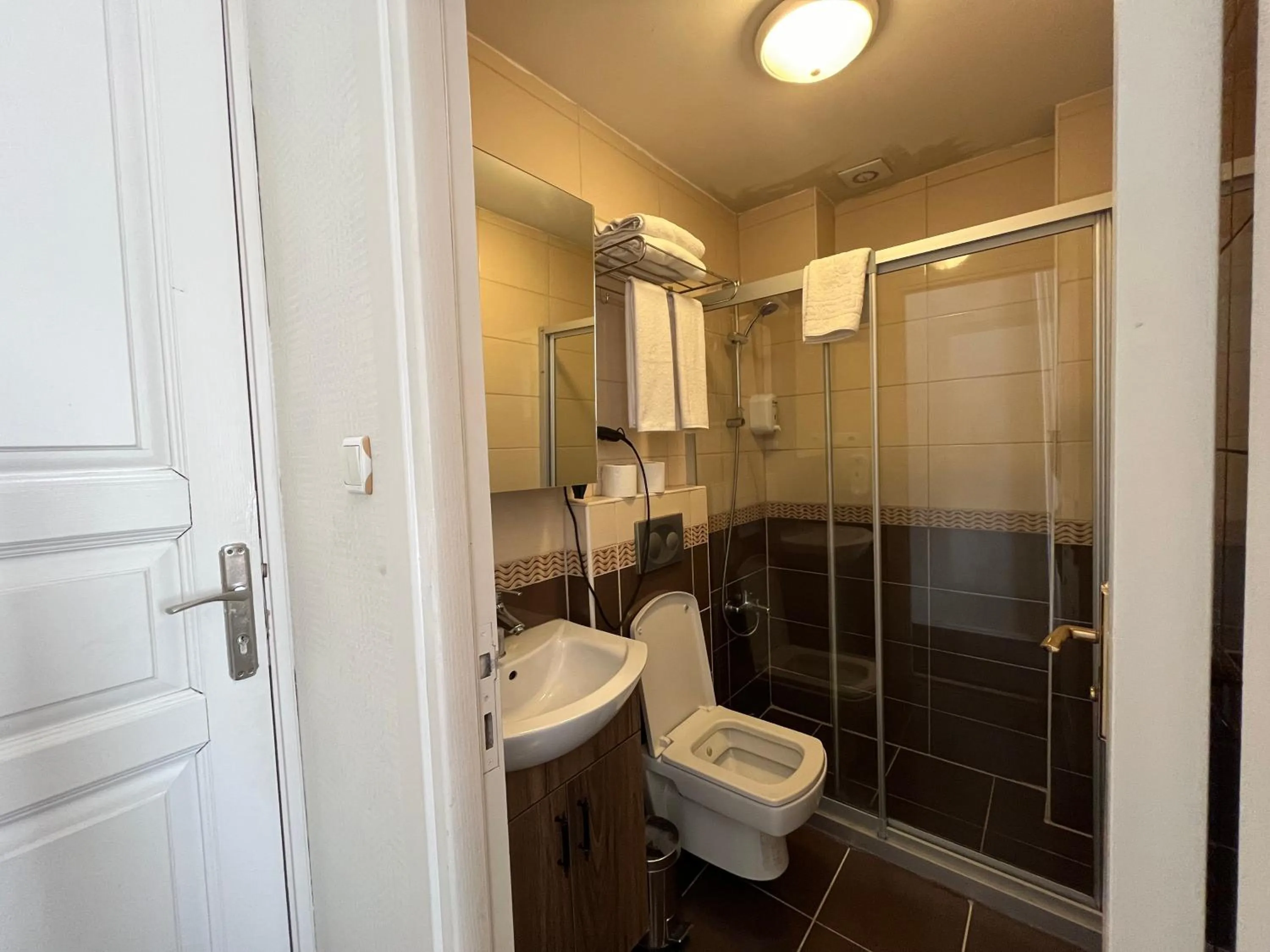 Le Safran Suite Hotel