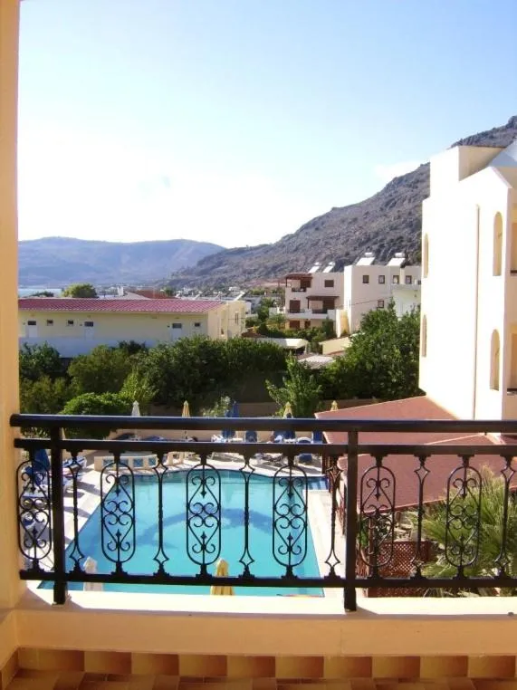 Summer Memories Aparthotel