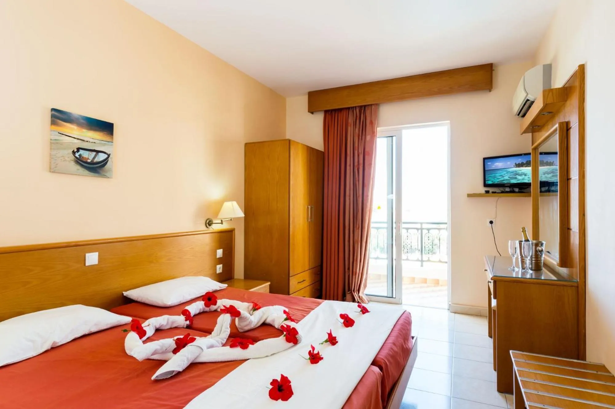 Bed in Summer Memories Aparthotel