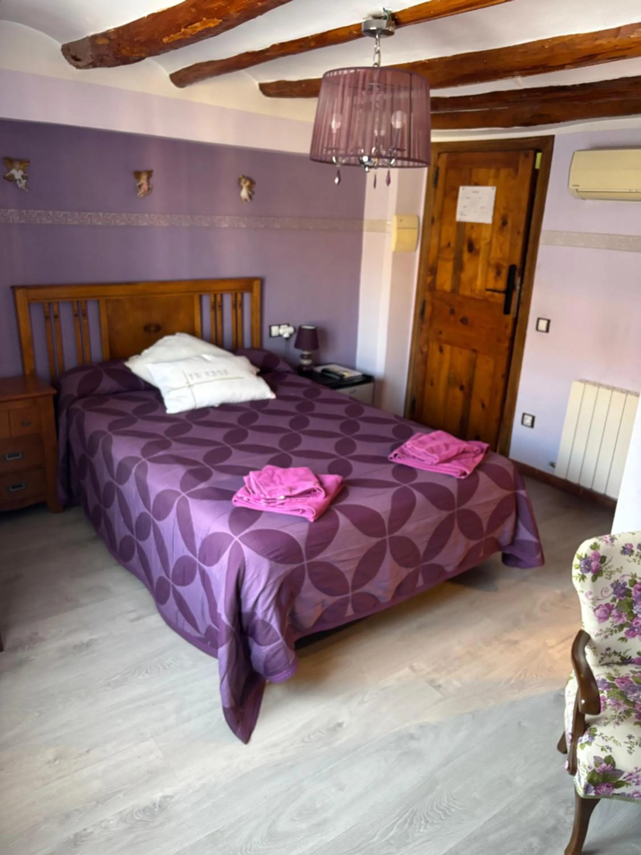 Photo of the whole room, Bed in Hotel Casa de la Fuente