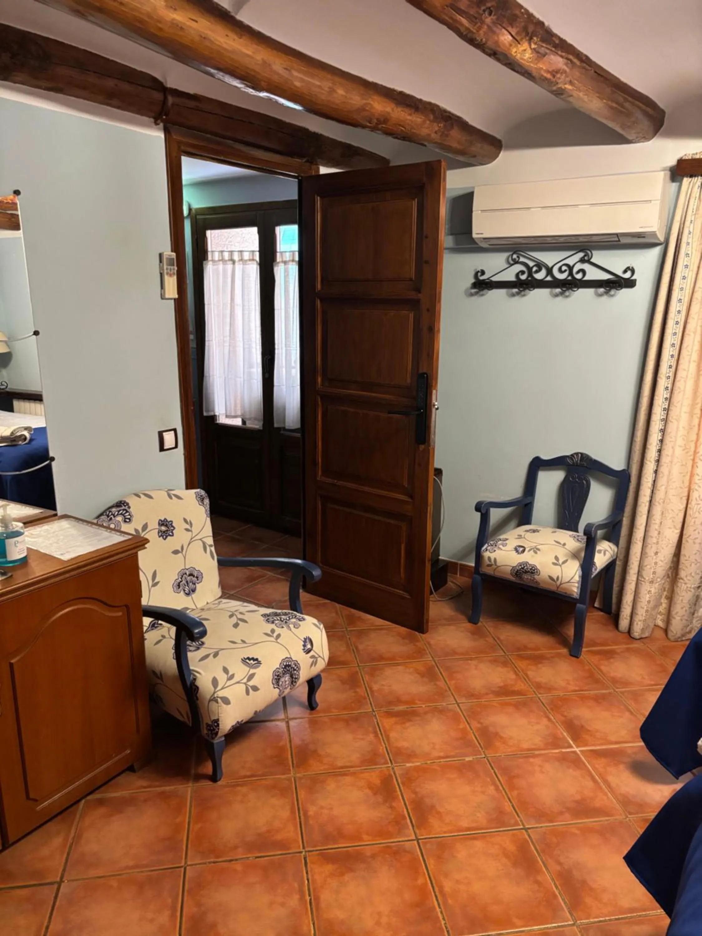 Bedroom, Bed in Hotel Casa de la Fuente